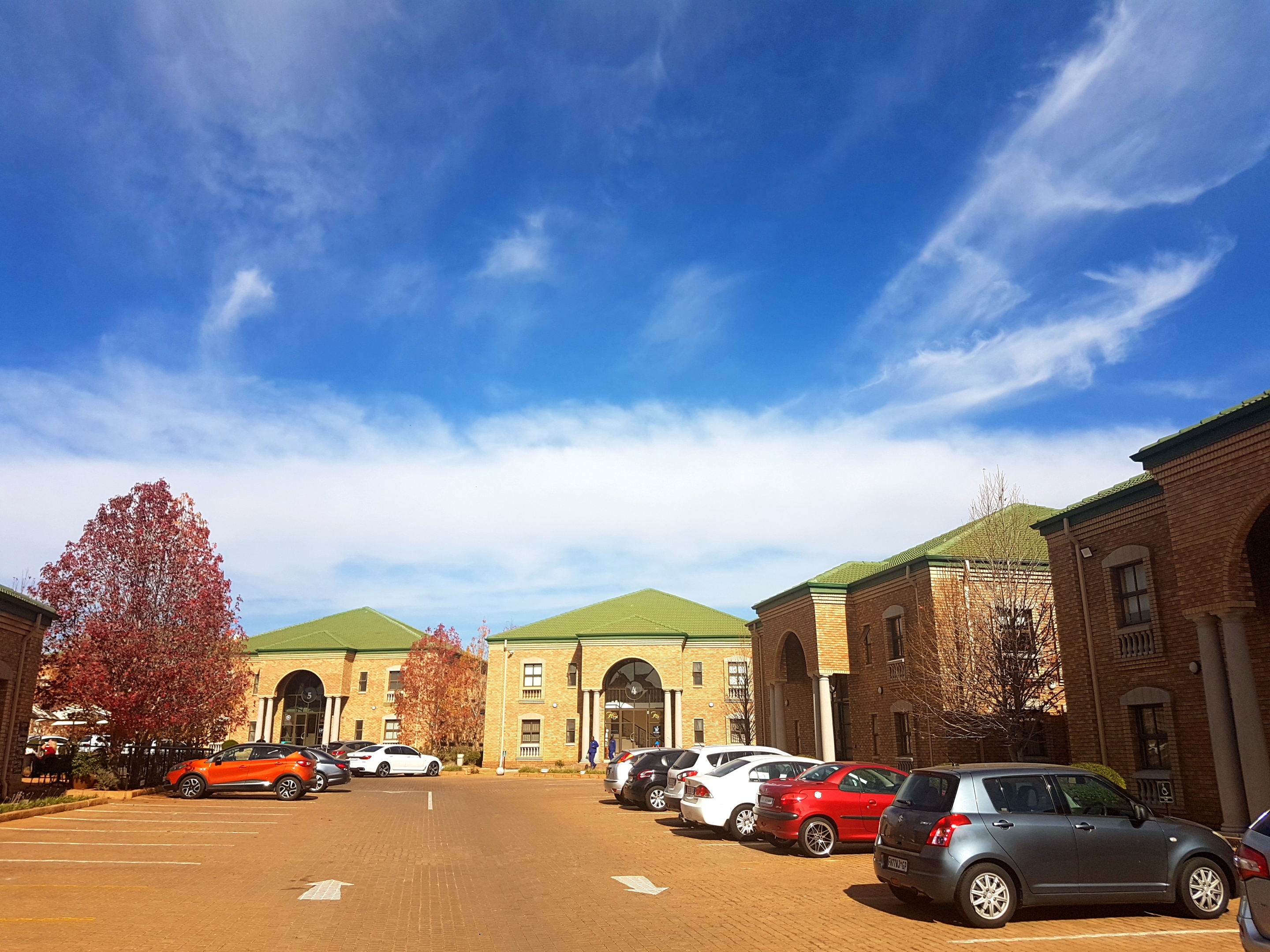 900m² Office Space to rent at Cambridge Office Park (Highveld Techno Park) in Highveld Techno Park