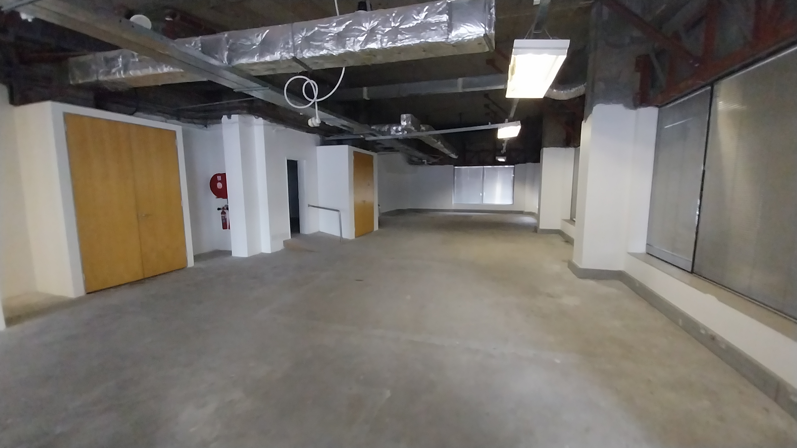 338m² Retail Shops to rent at Cape Town 166 in Cape Town CBD