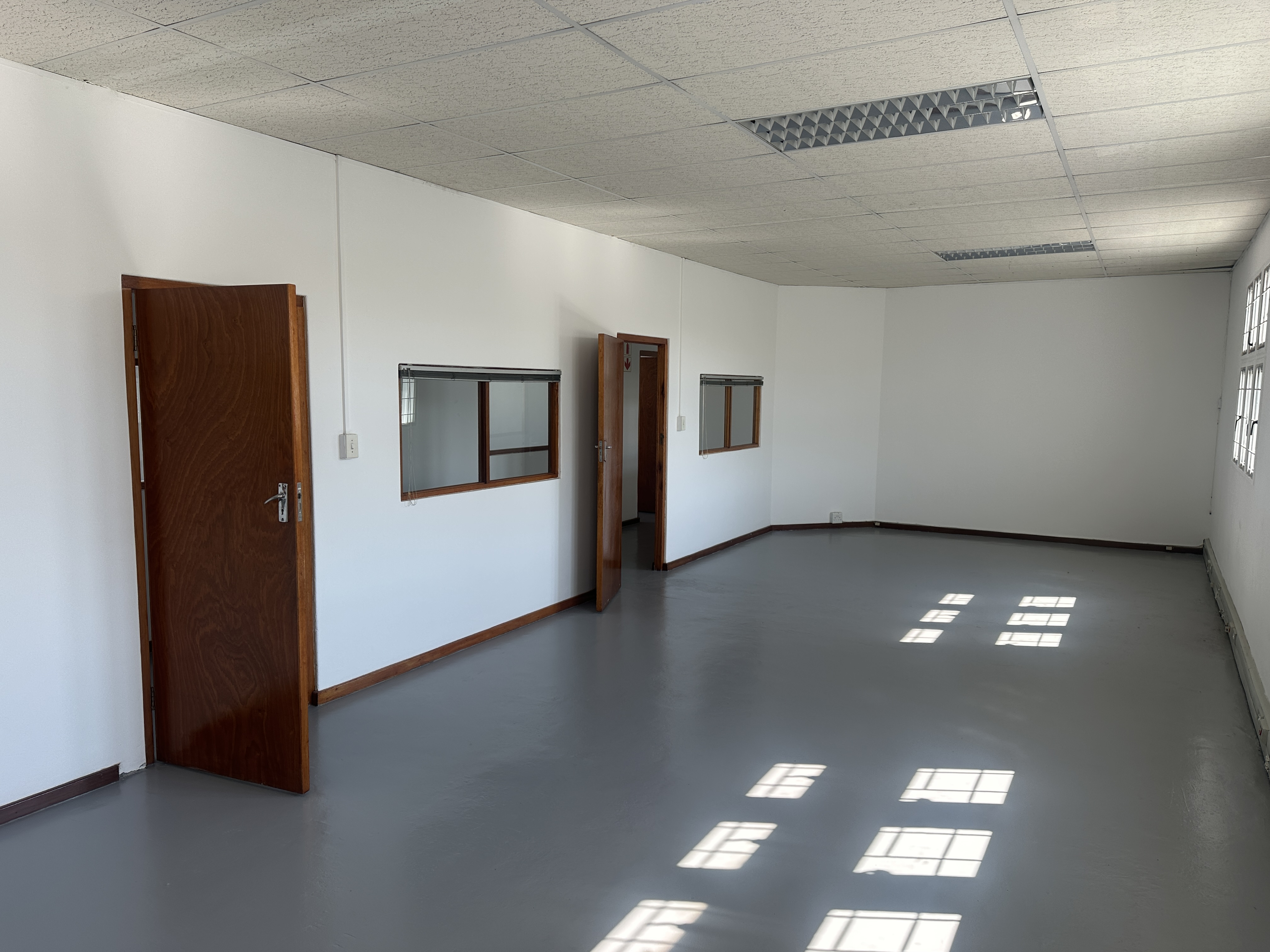 172m² Office Space to rent at Collingwood Place in Observatory