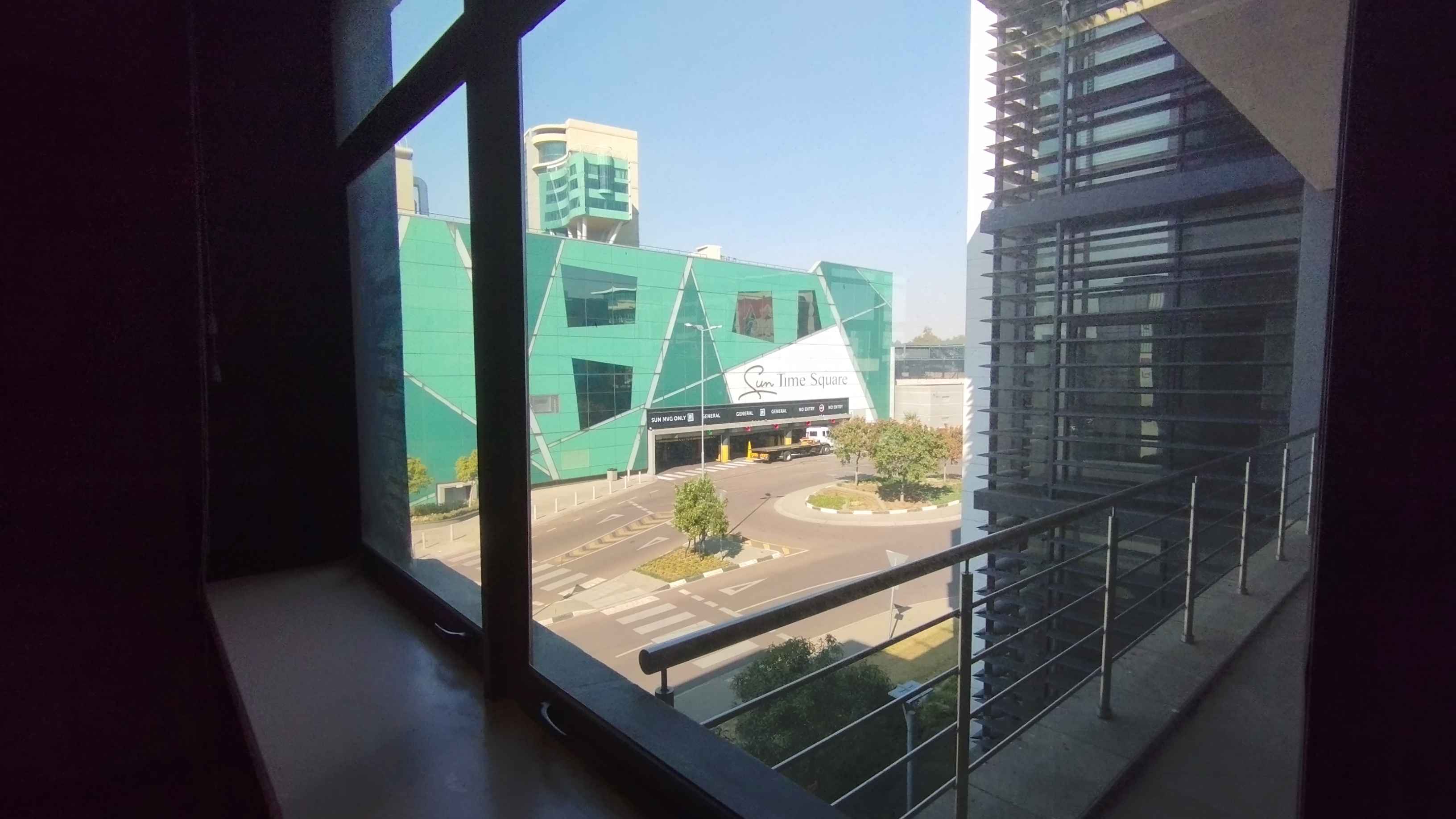 Office Space to rent at Corobay Corner in Menlyn