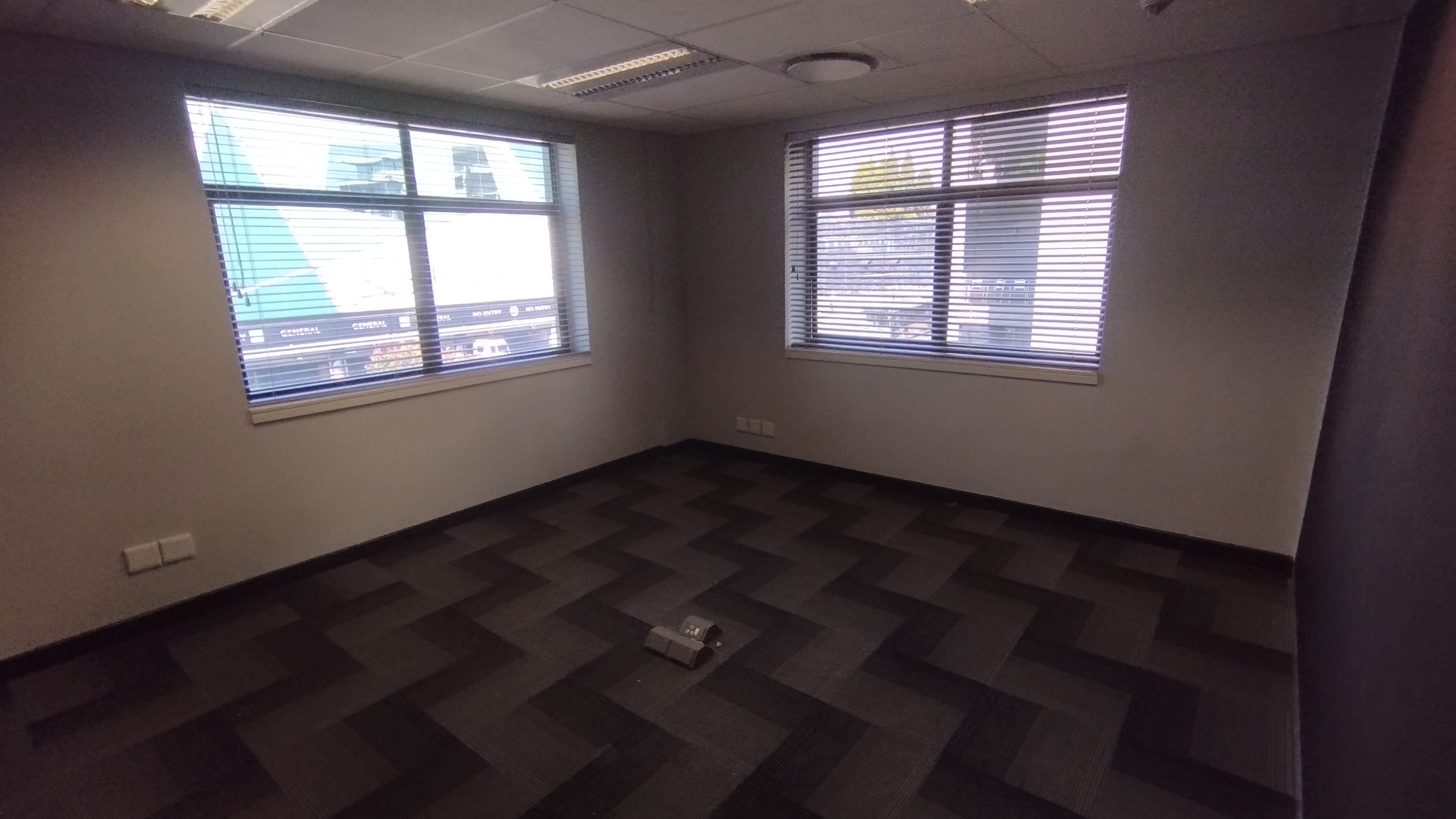 Office Space to rent at Corobay Corner in Menlyn