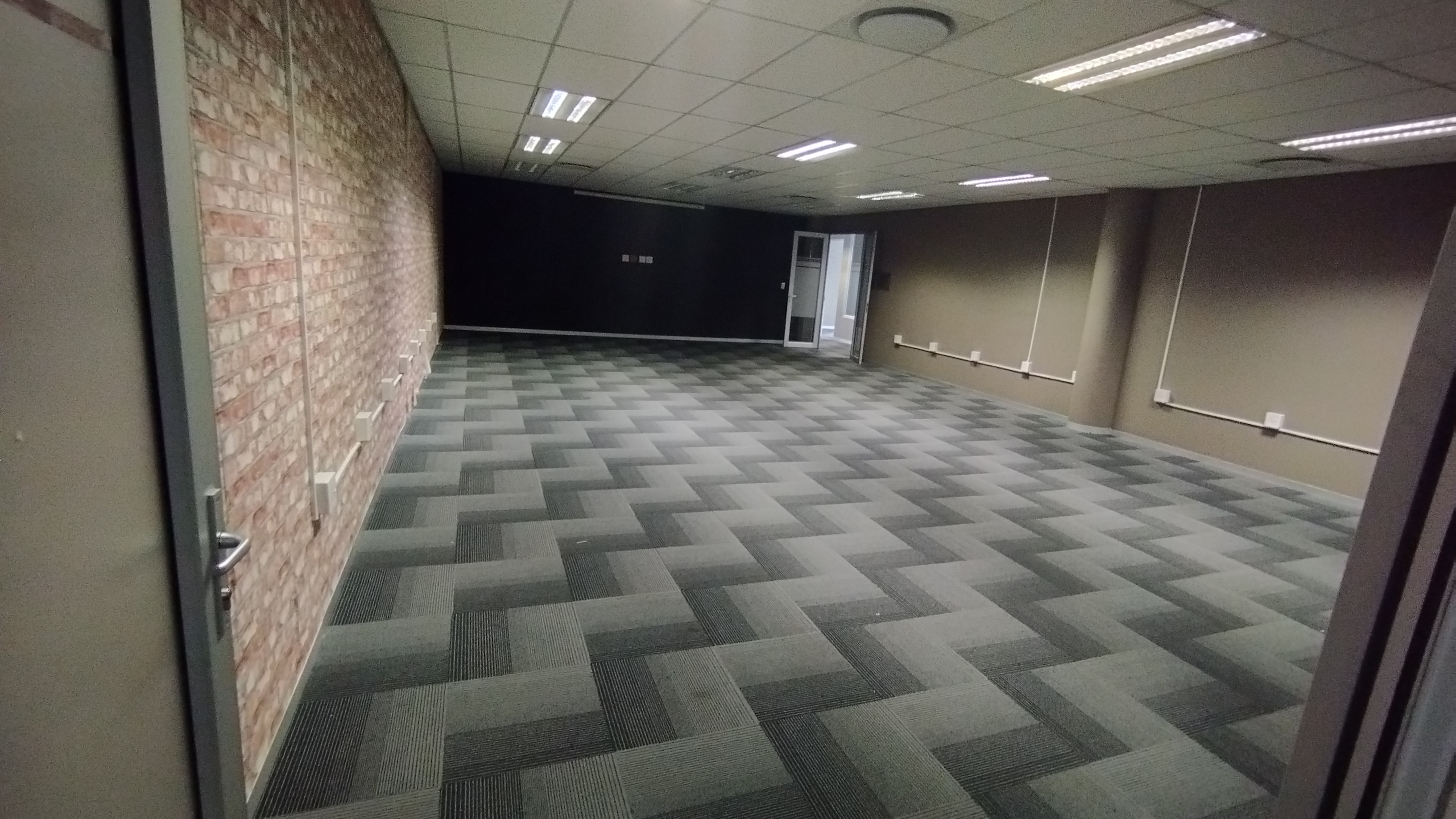 Office Space to rent at Corobay Corner in Menlyn