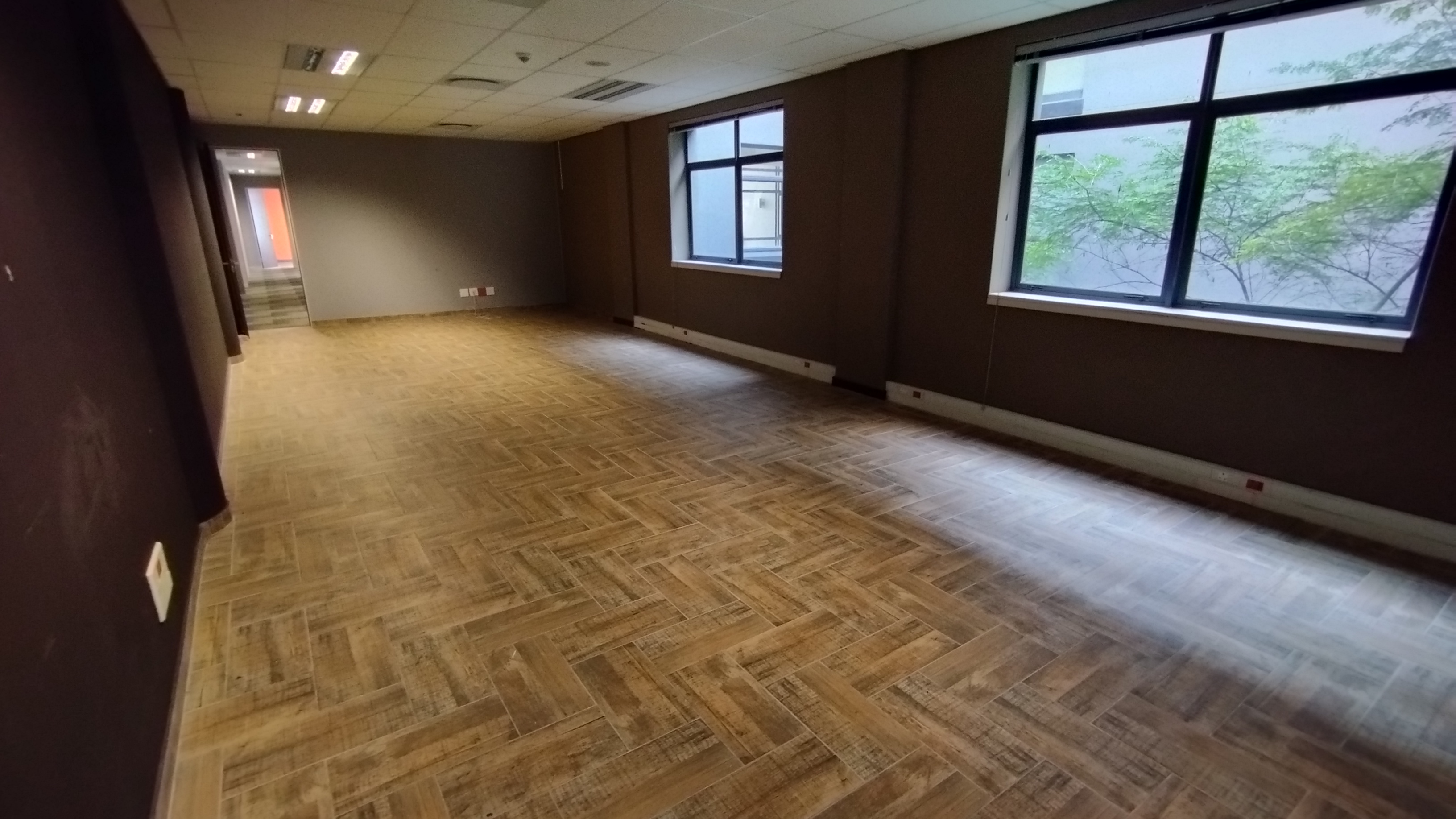 Office Space to rent at Corobay Corner in Menlyn
