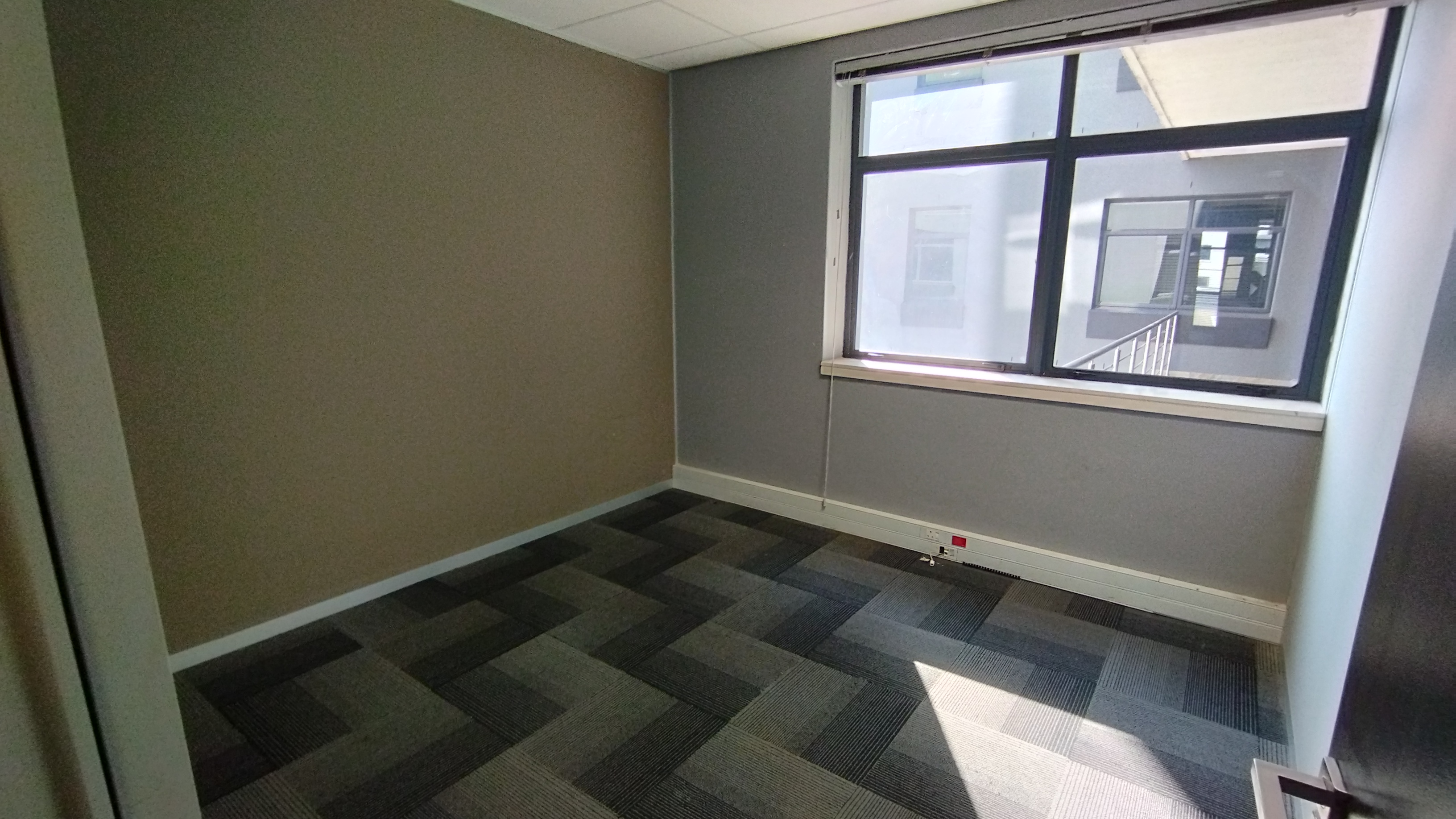 Office Space to rent at Corobay Corner in Menlyn
