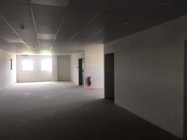 3 246m² Warehouse to rent at Cosmo Business Park in Kya Sand