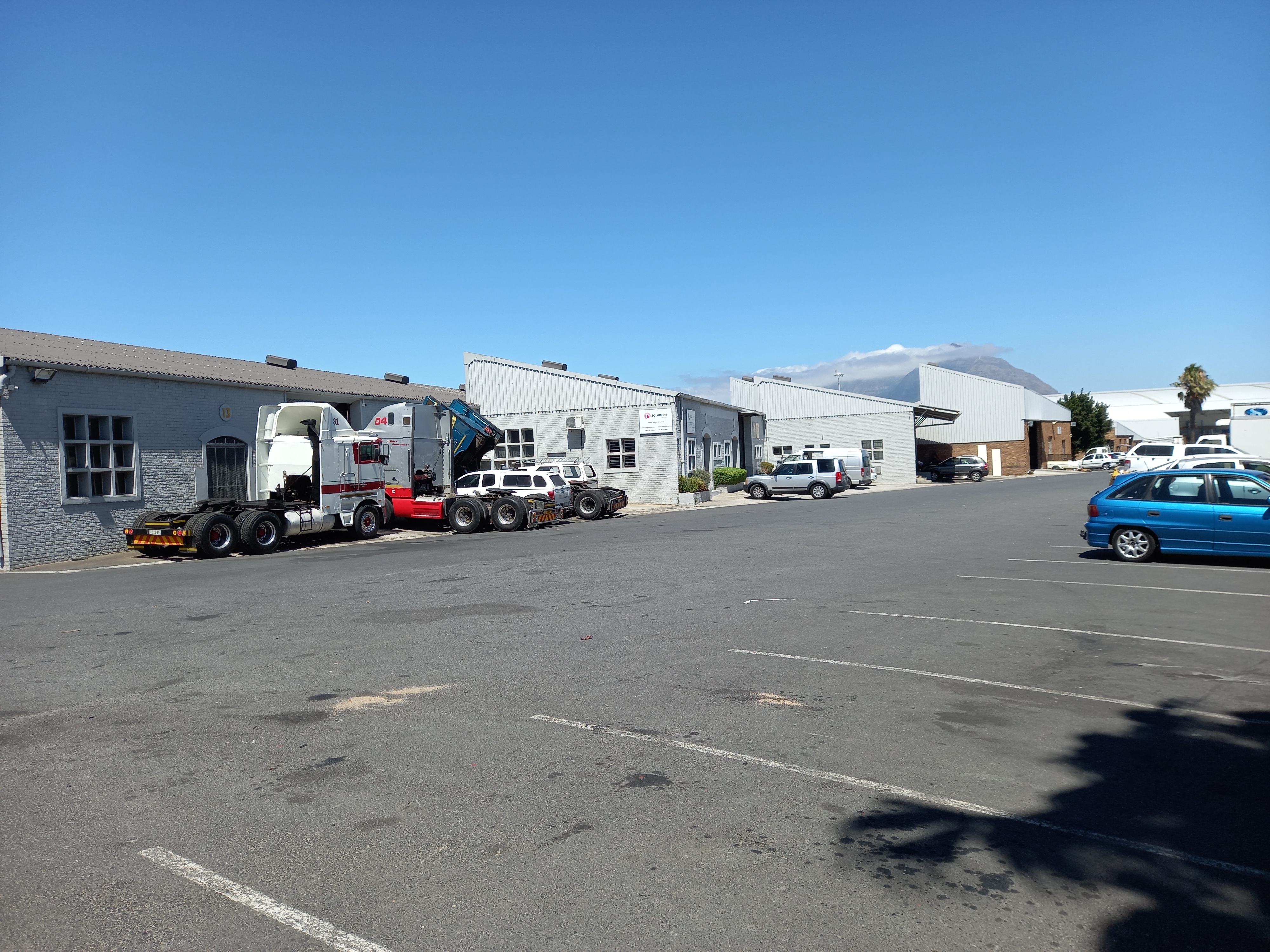 Warehouse to rent at Denval Industrial Park in Epping Industrial