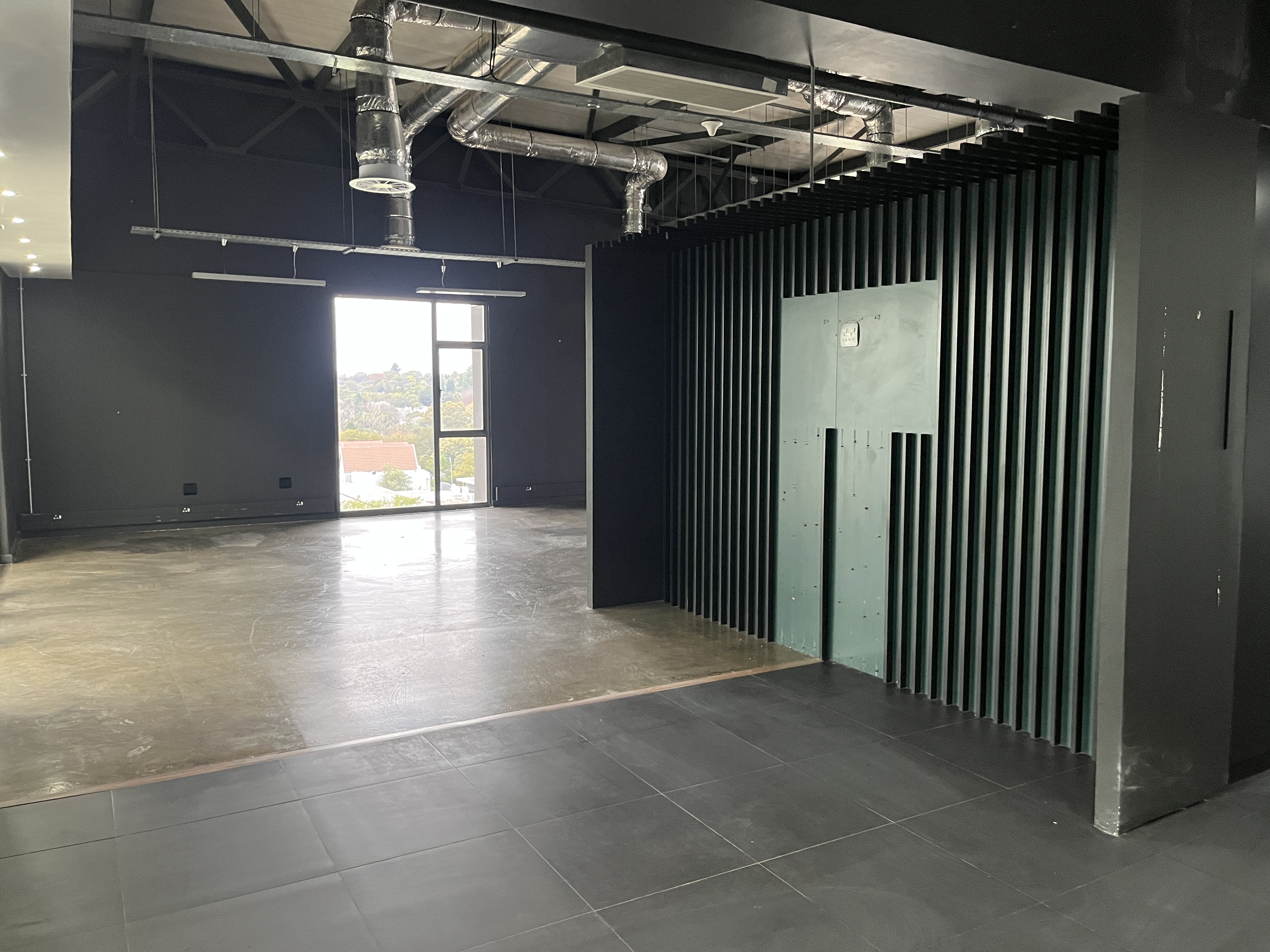 276m² Retail Shops to rent at Design Quarter Offices in Fourways