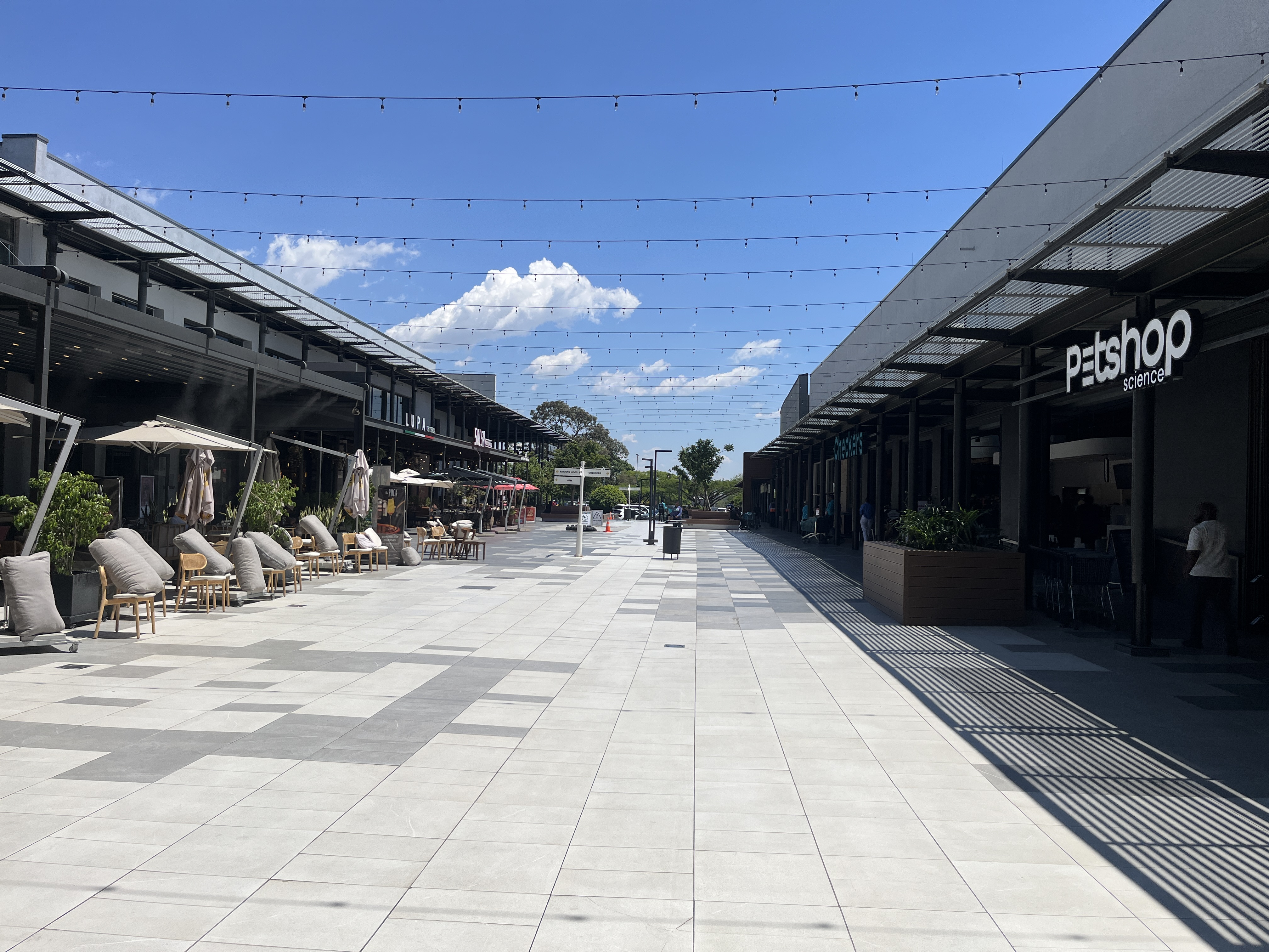 Office Space to rent at Design Quarter Retail Offices in Fourways