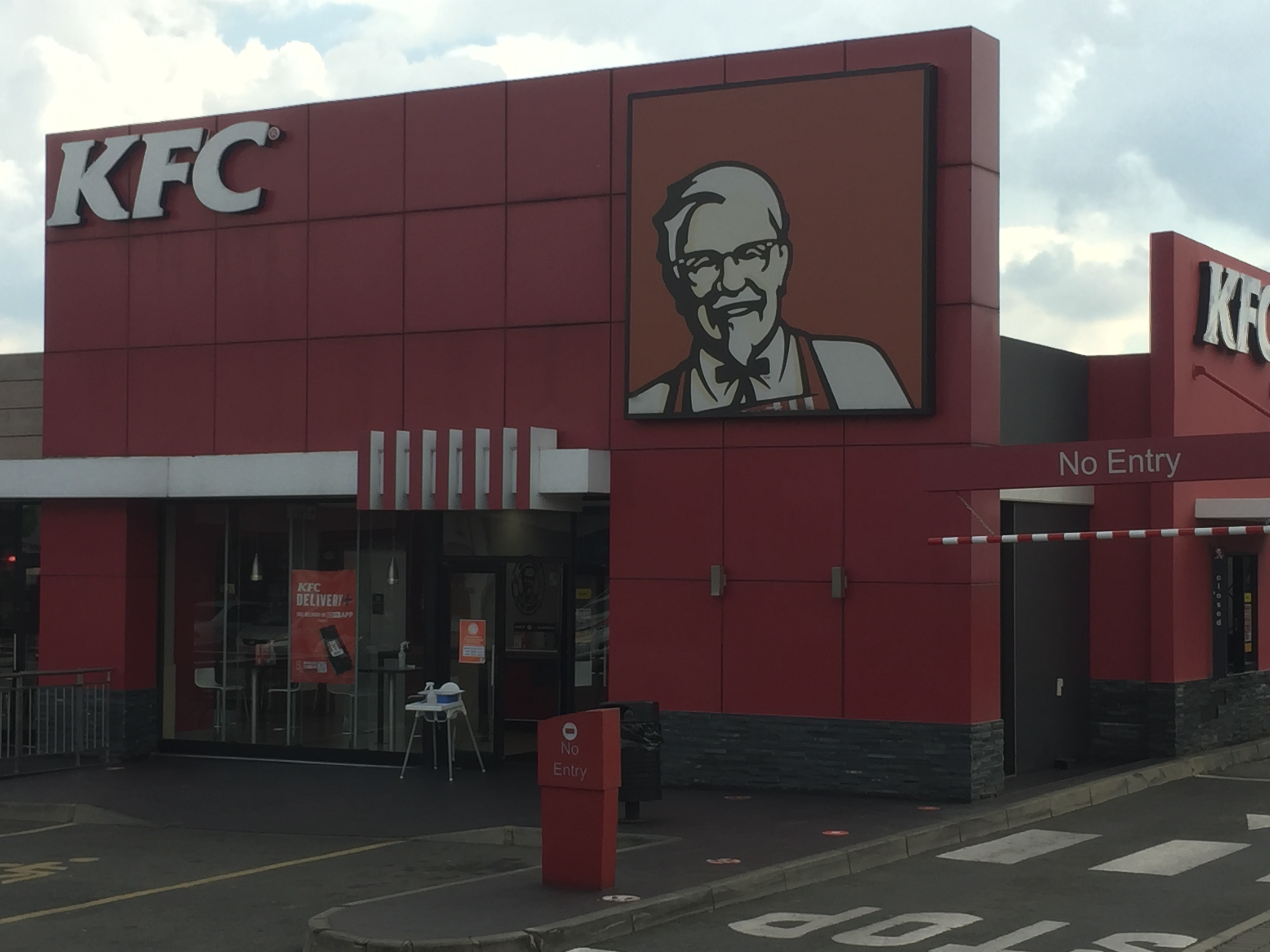 Retail Shops to rent at Douglasdale Shopping Centre in Douglasdale