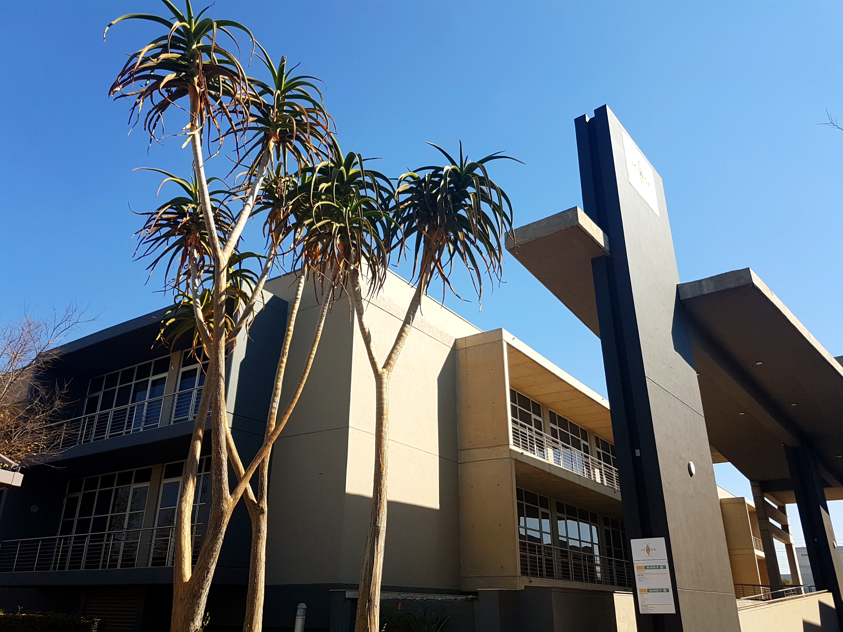 411m² Office Space to rent at Eco Point in Highveld Techno Park