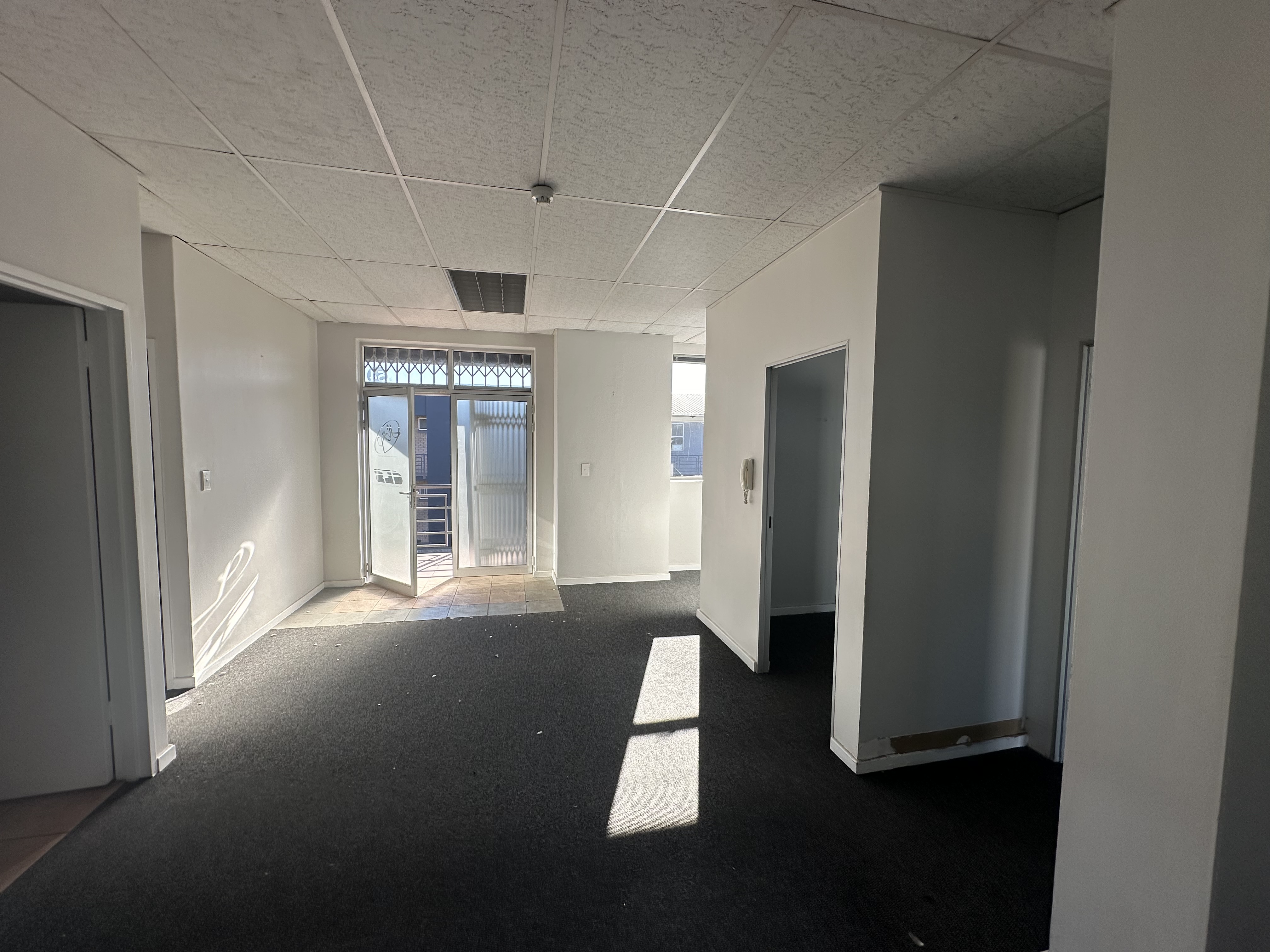 100m² Office Space to rent at Frazzitta Business Park - Milnerton in Marconi Beam