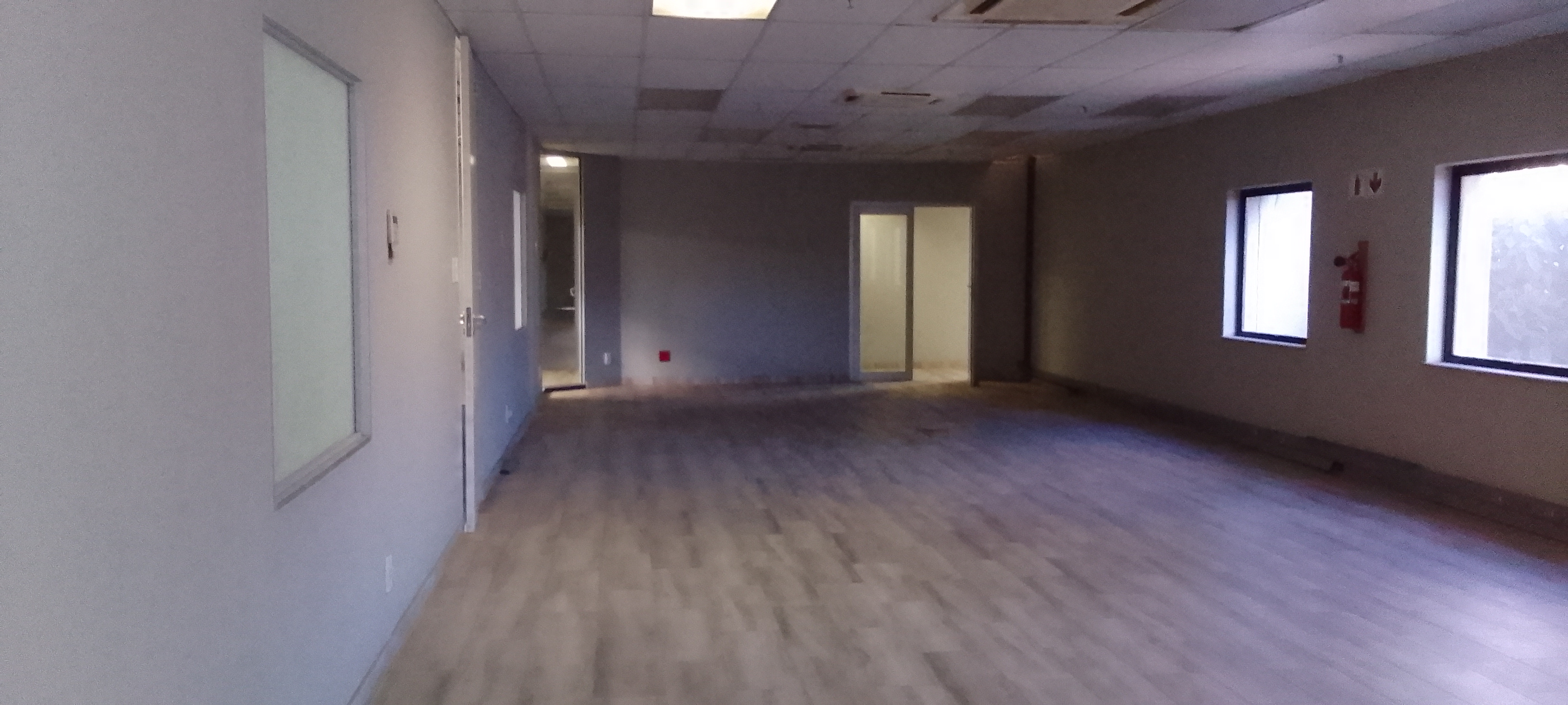 1 880m² Office Space to rent at Glomail Head Office in Vorna Valley