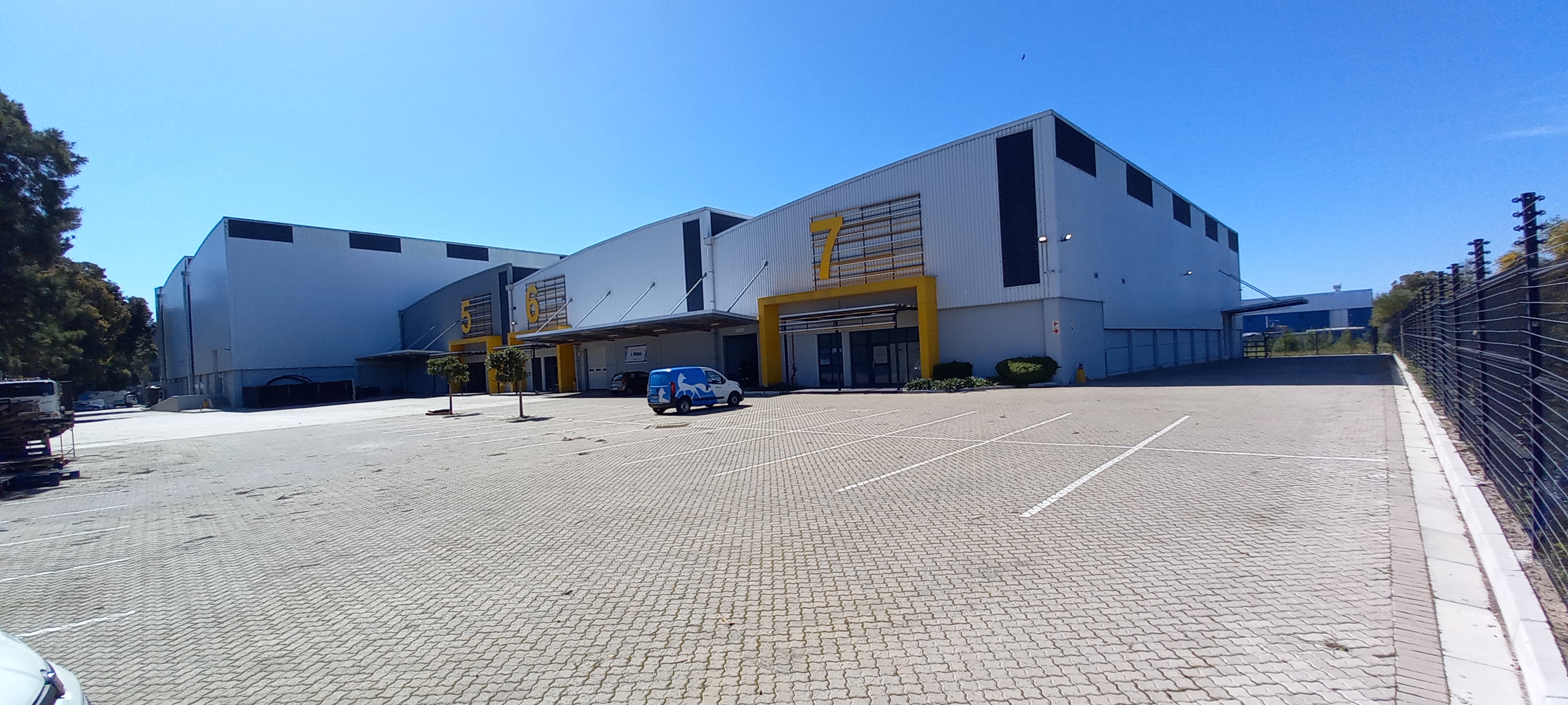 Warehouse to rent at Golf Air Park Phase 2 in Airport Industria