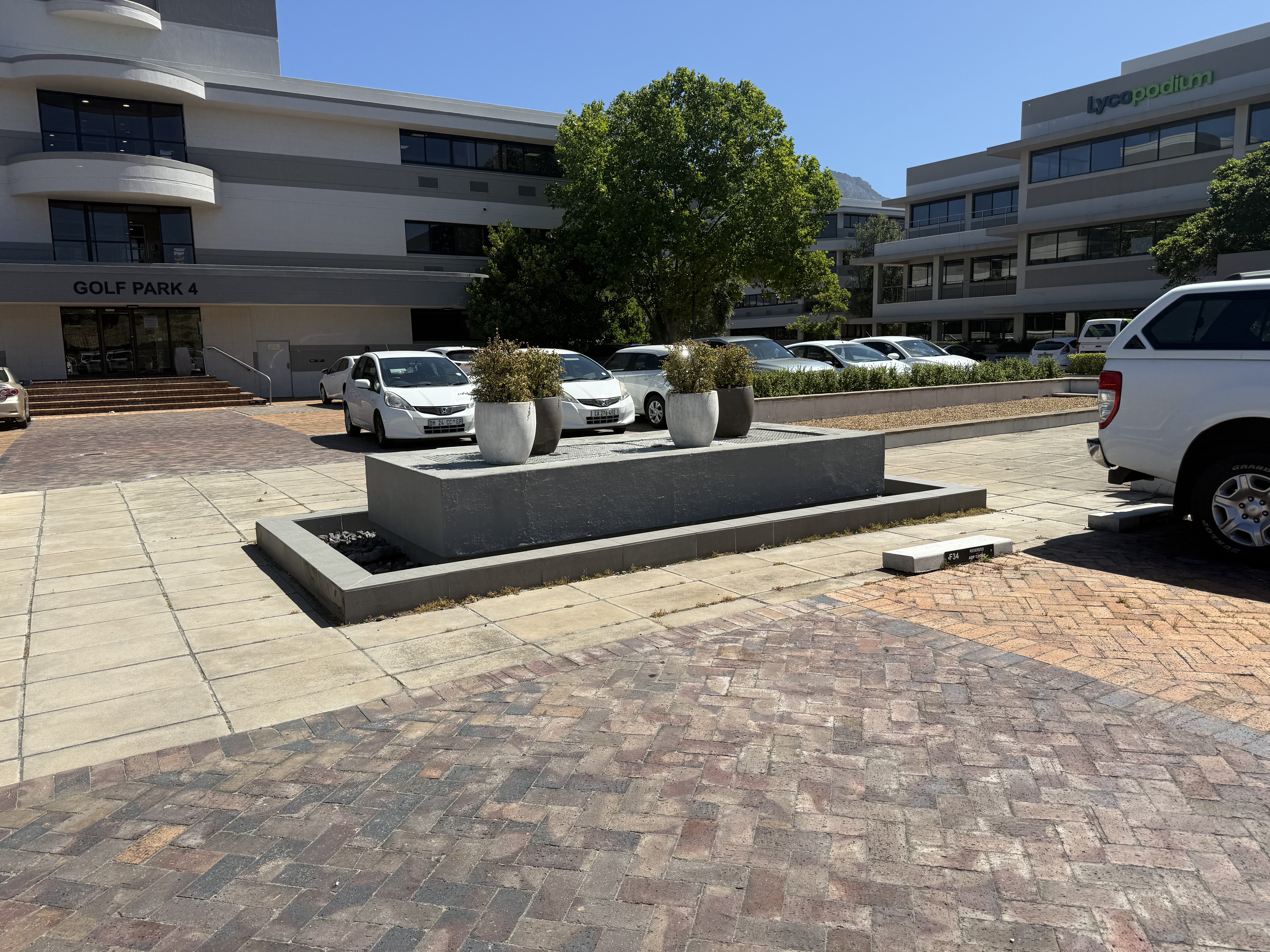 Office Space to rent at Golf Park in Mowbray