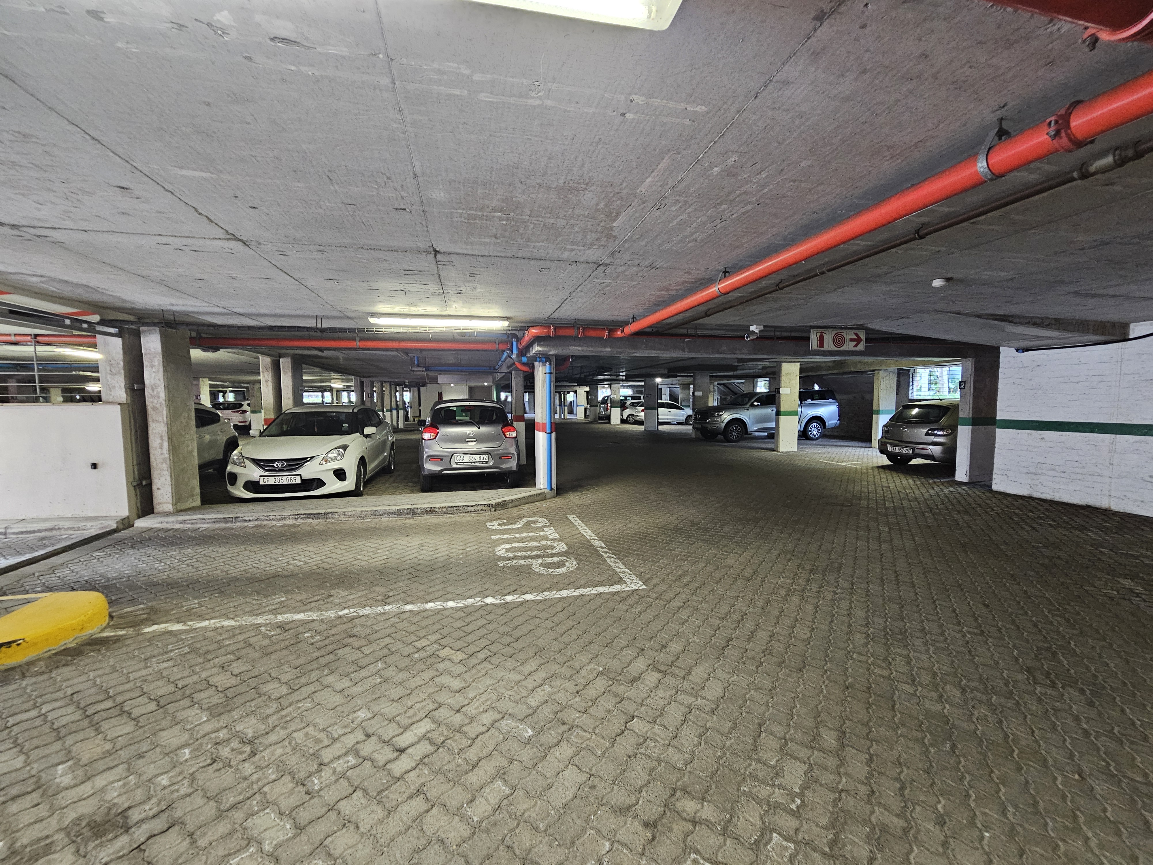174m² Office Space to rent at Grosvenor Square -  Century City in Century City