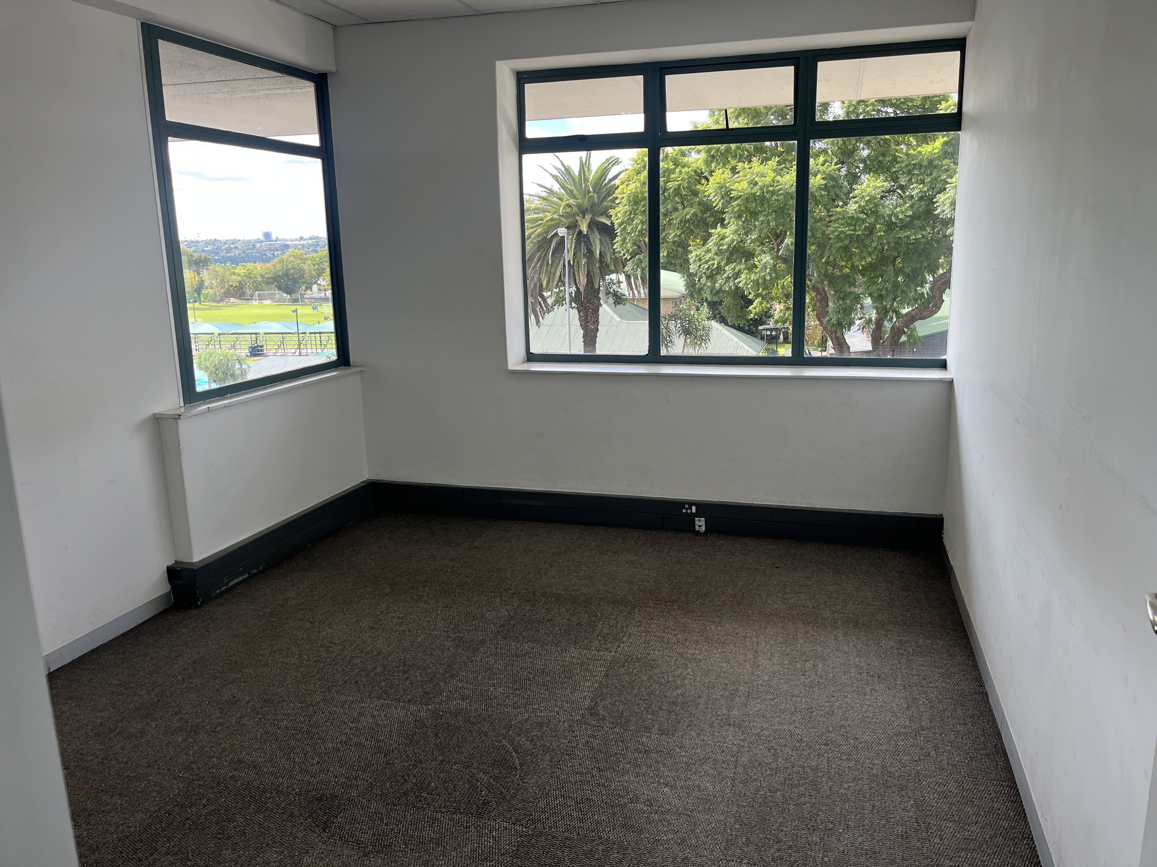 261m² Office Space to rent at 371 Rivonia Boulevard in Rivonia
