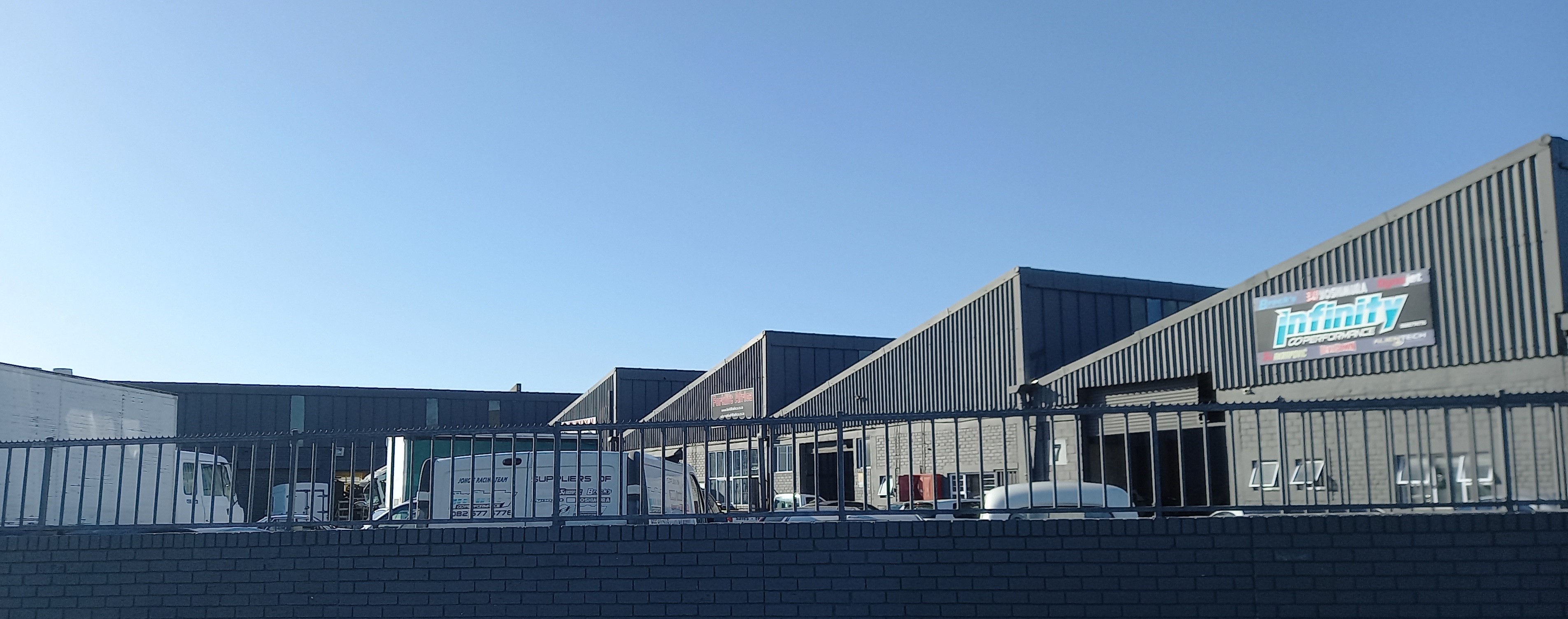 293m² Warehouse to rent at Hawkins Industrial Park in Epping Industrial