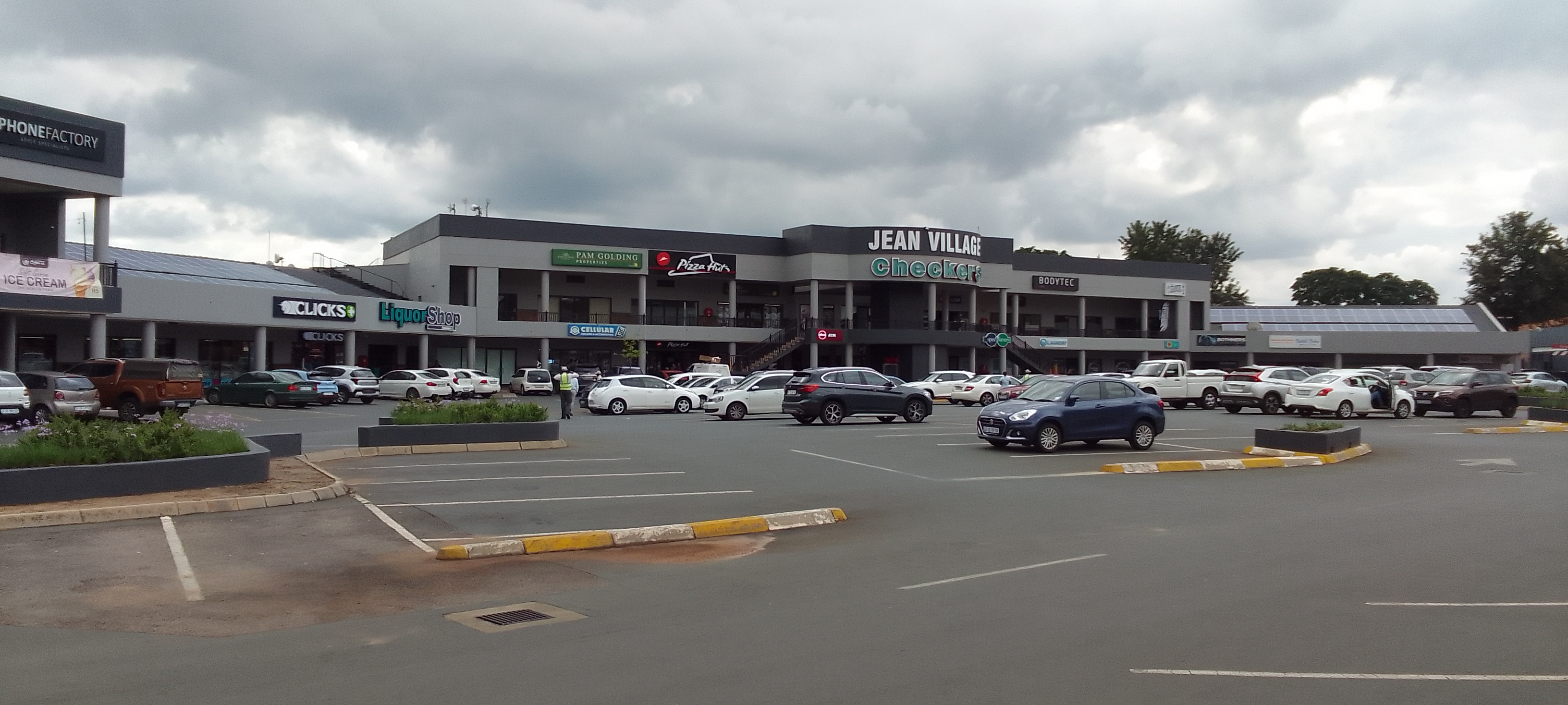Retail Shops to rent at Jean Village Shopping Centre in Central Centurion