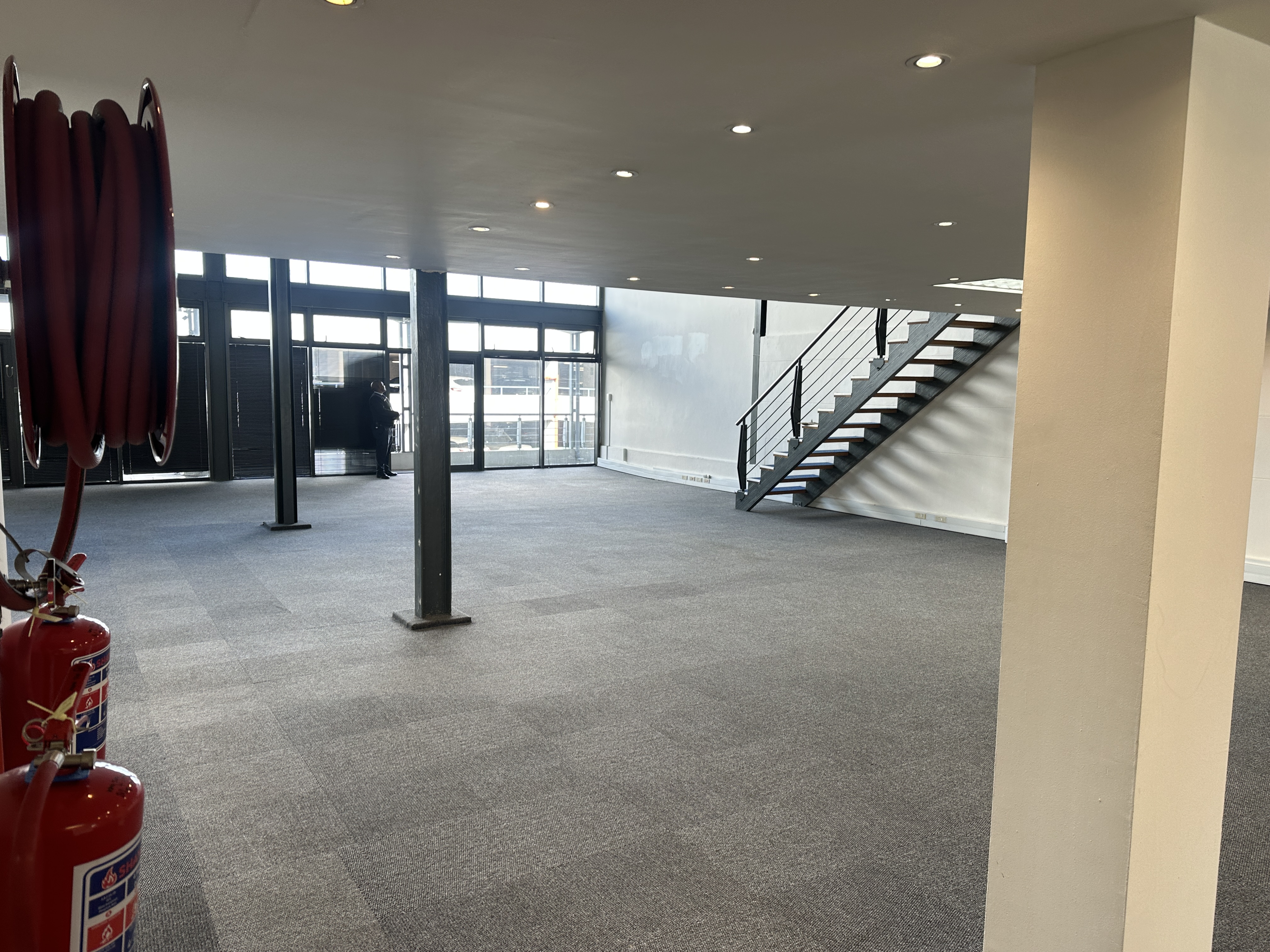 368m² Office Space to rent at M5 Business Park in Maitland
