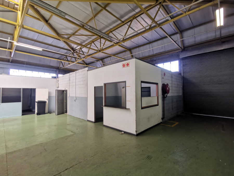 Warehouse to rent at Maitland Industrial Park in Maitland