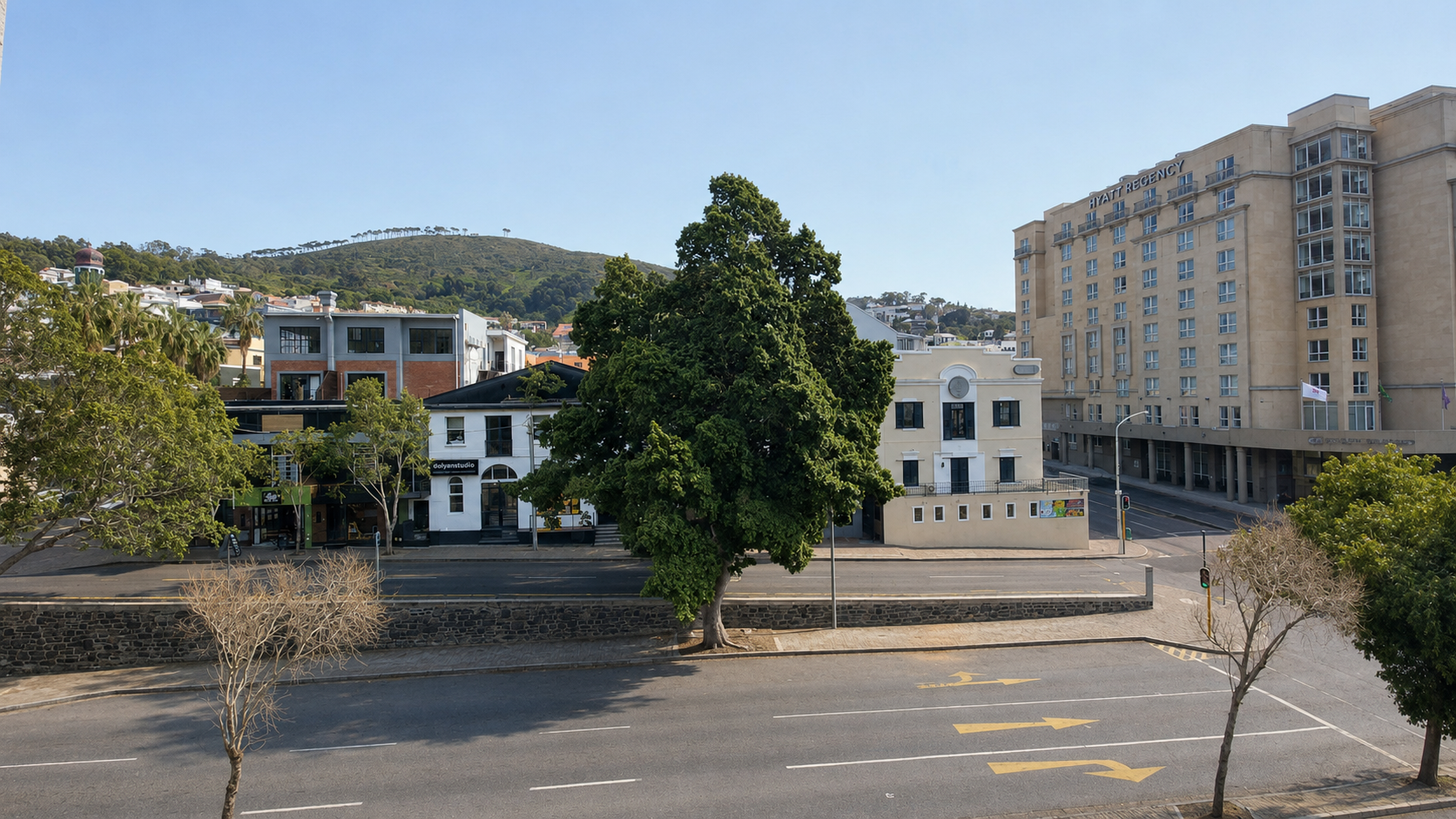 99m² Office Space to rent at Manhattan Place in Cape Town CBD