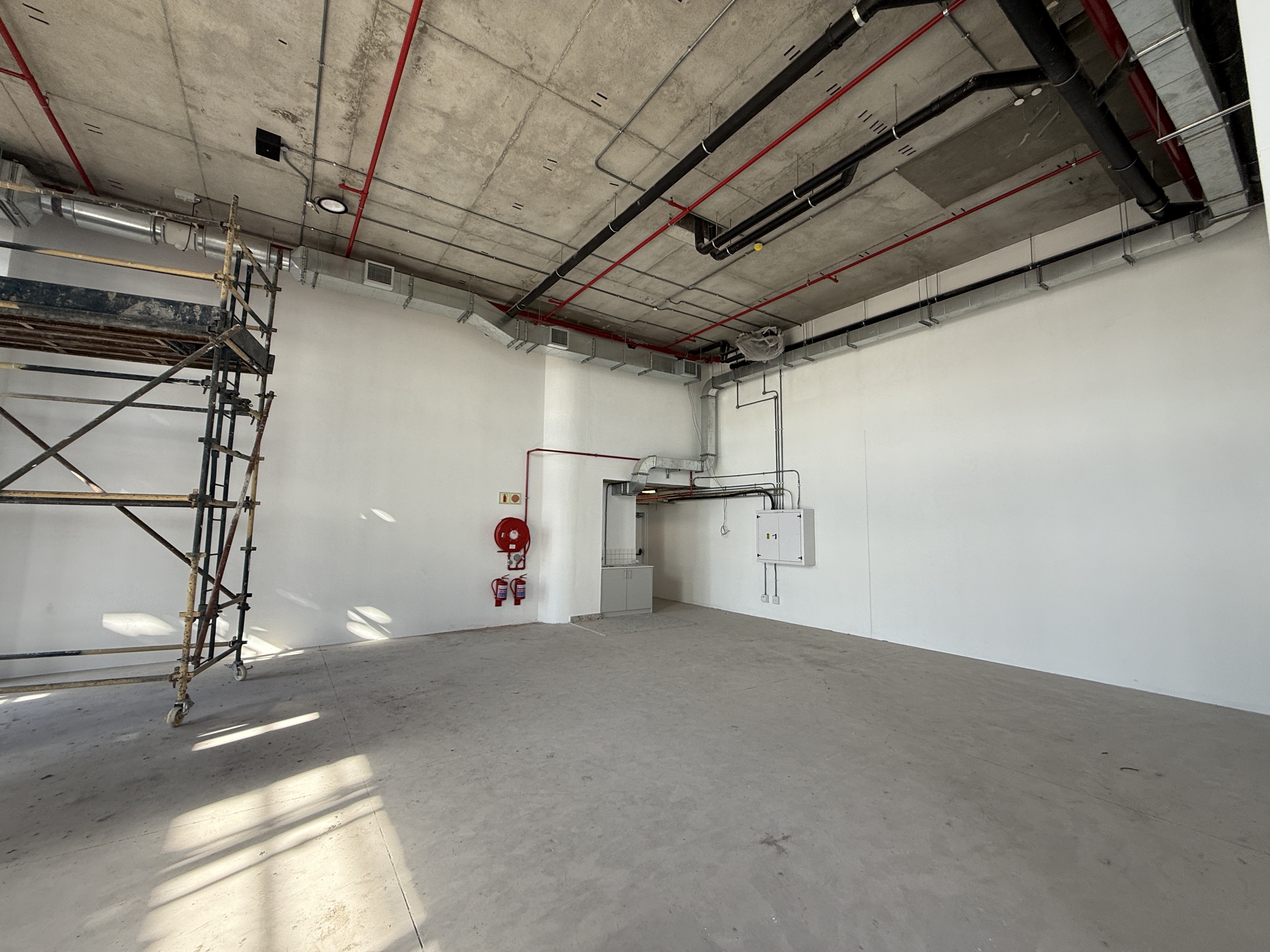 Retail Shops to rent at Maritime Place in Paarden Eiland