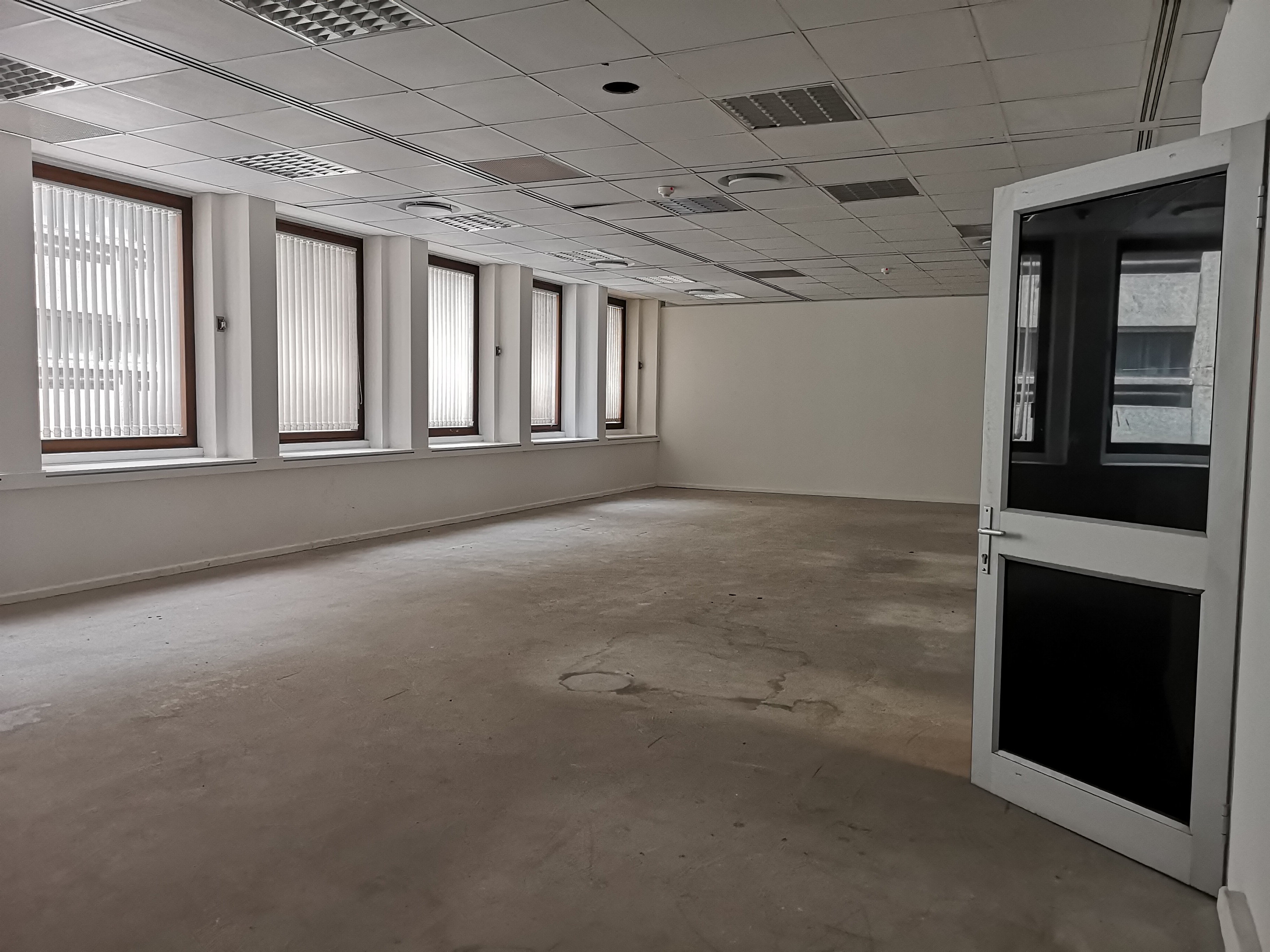 102m² Office Space to rent at Matador Centre in Cape Town CBD
