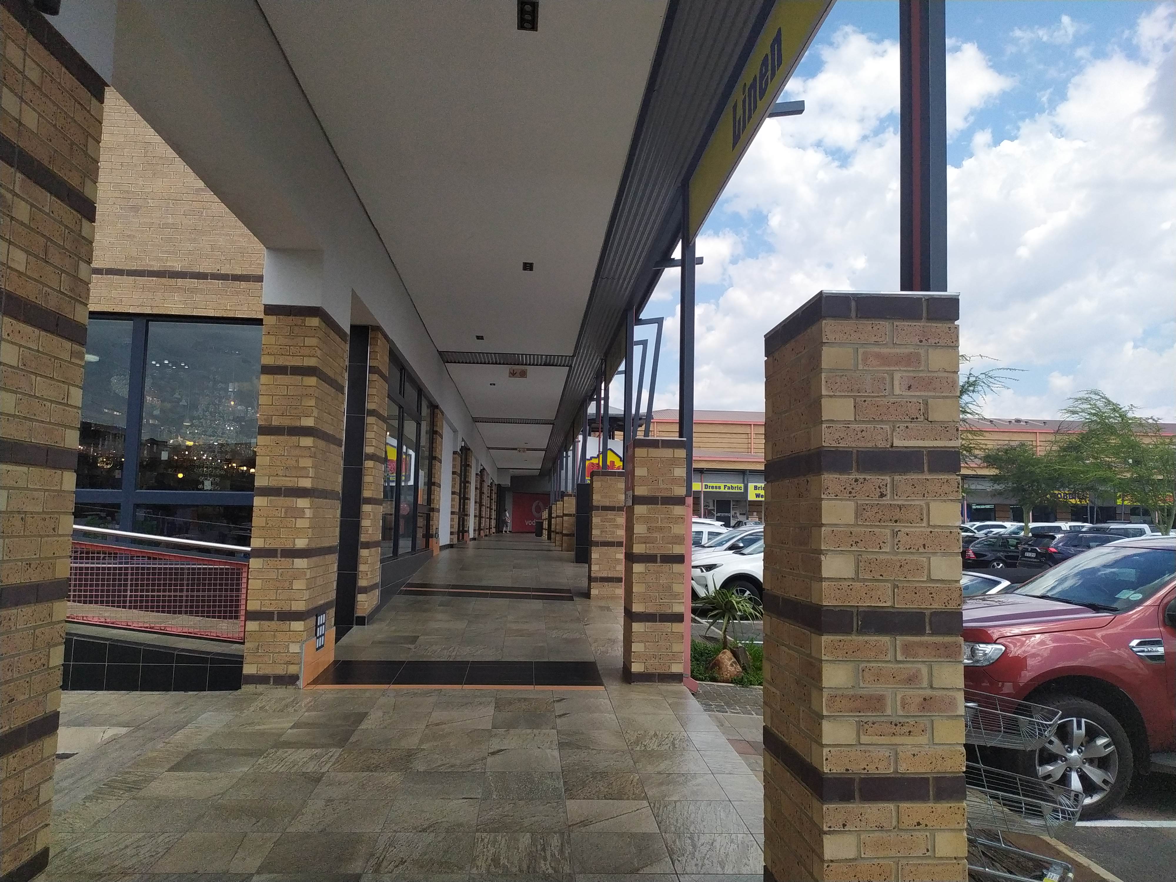 Retail Shops to rent at Menlyn Retail Park in Newlands PTA