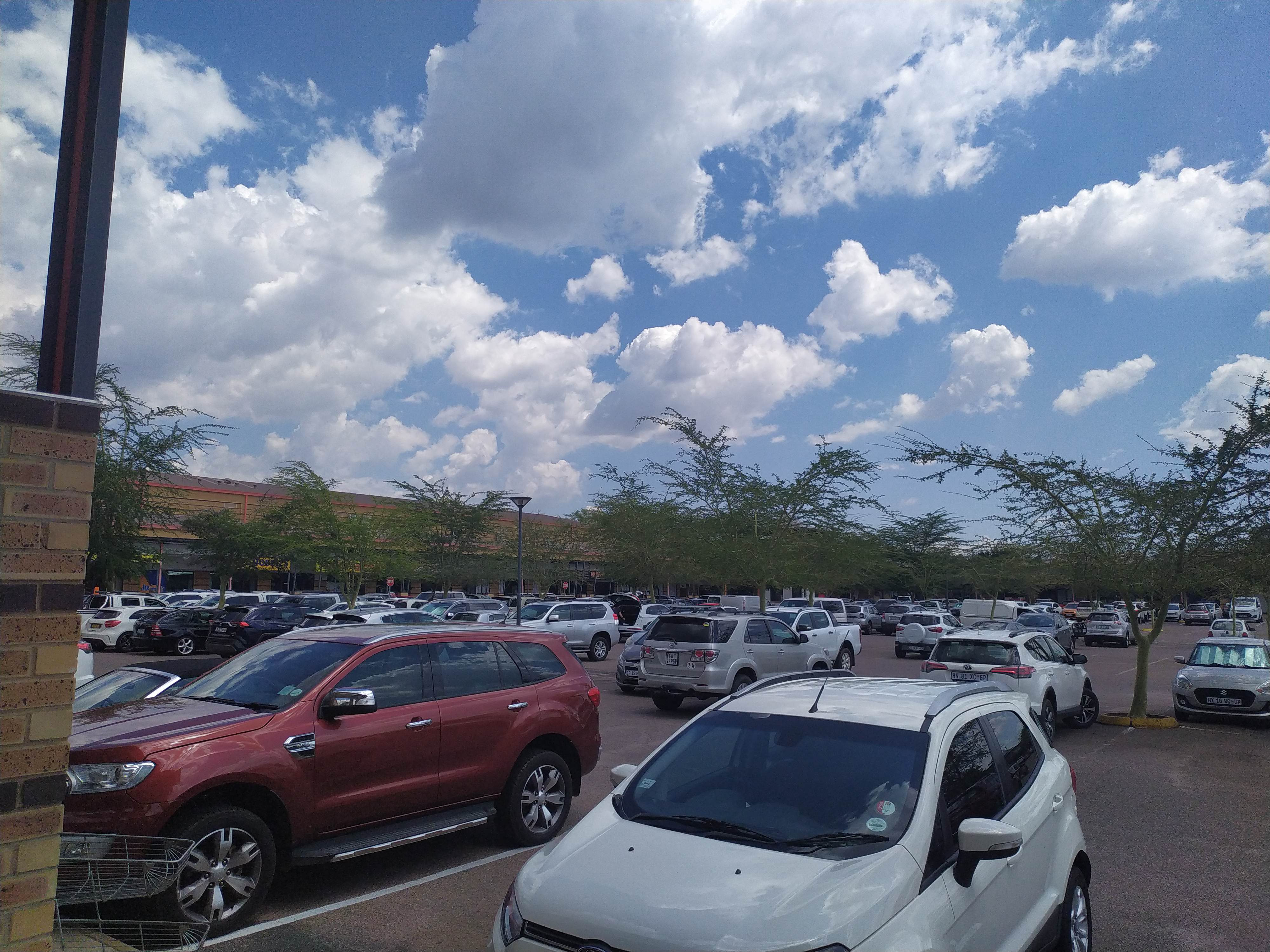 Retail Shops to rent at Menlyn Retail Park in Newlands PTA