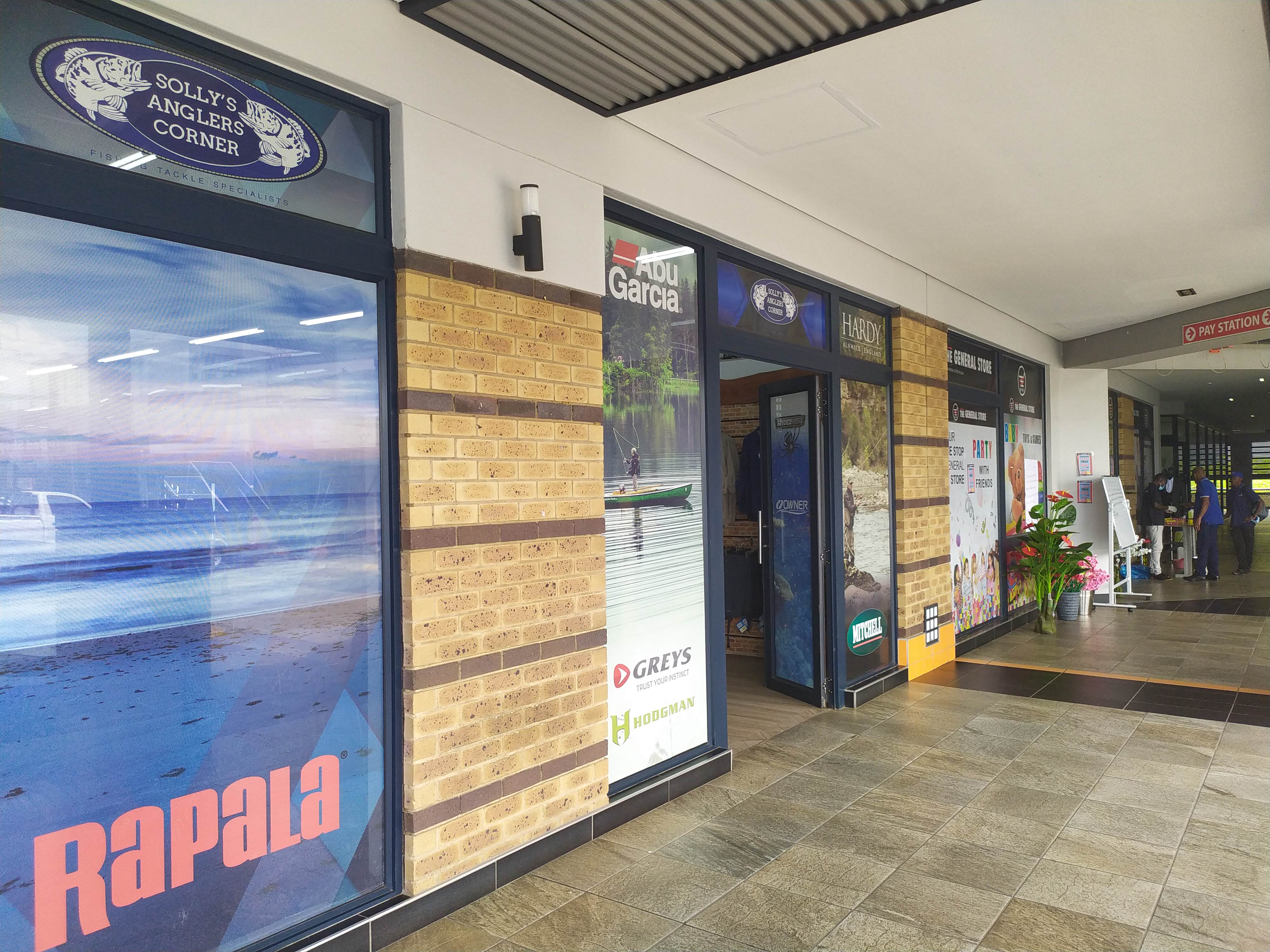 Retail Shops to rent at Menlyn Retail Park in Newlands PTA