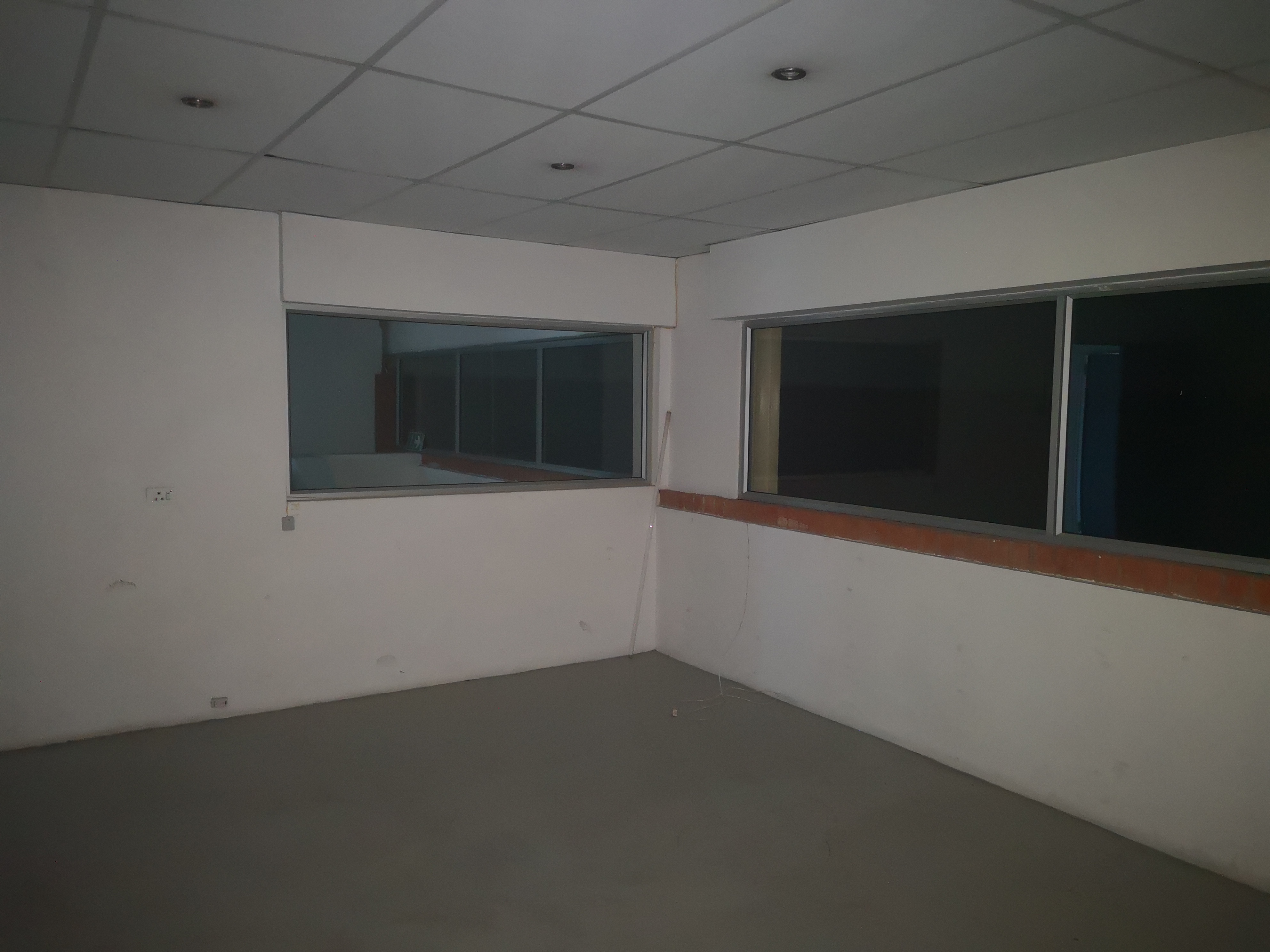 Warehouse to rent at Midpark Industrial Park in Midrand
