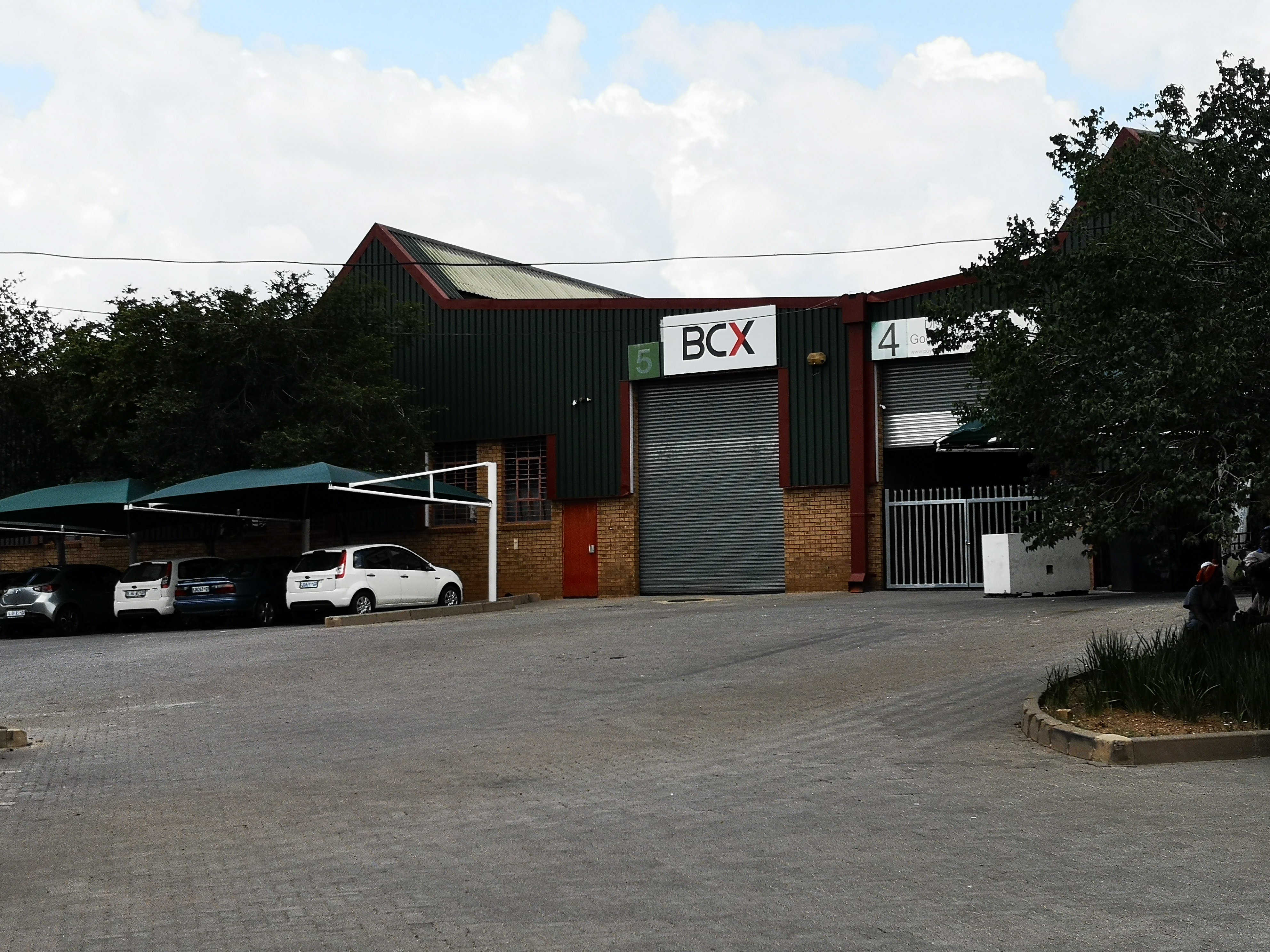 Samrand Samrand Business Park | Warehouse to let | Rennie Knight Frank