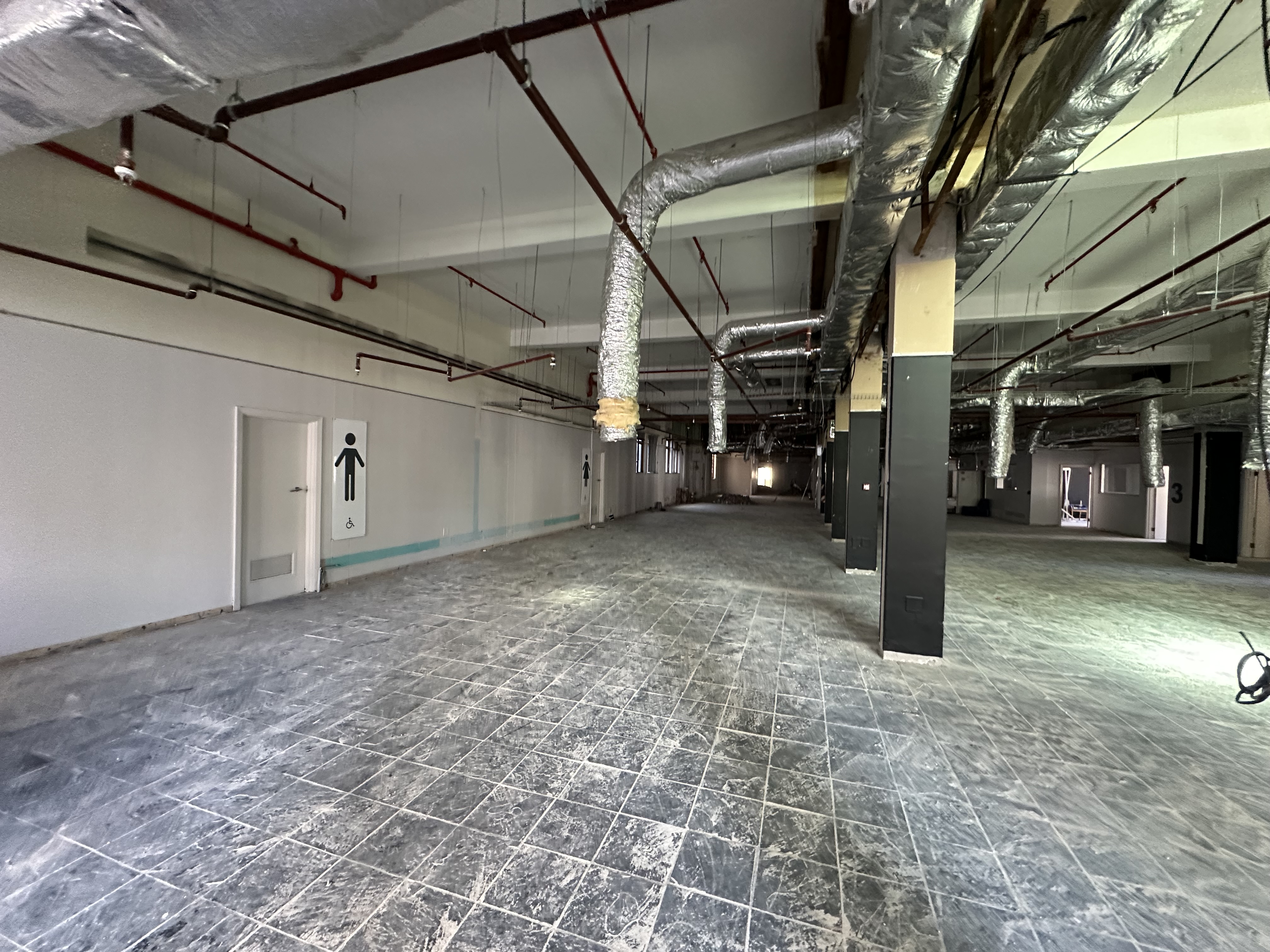 611m² Office Space to rent at Newspaper House in Cape Town CBD