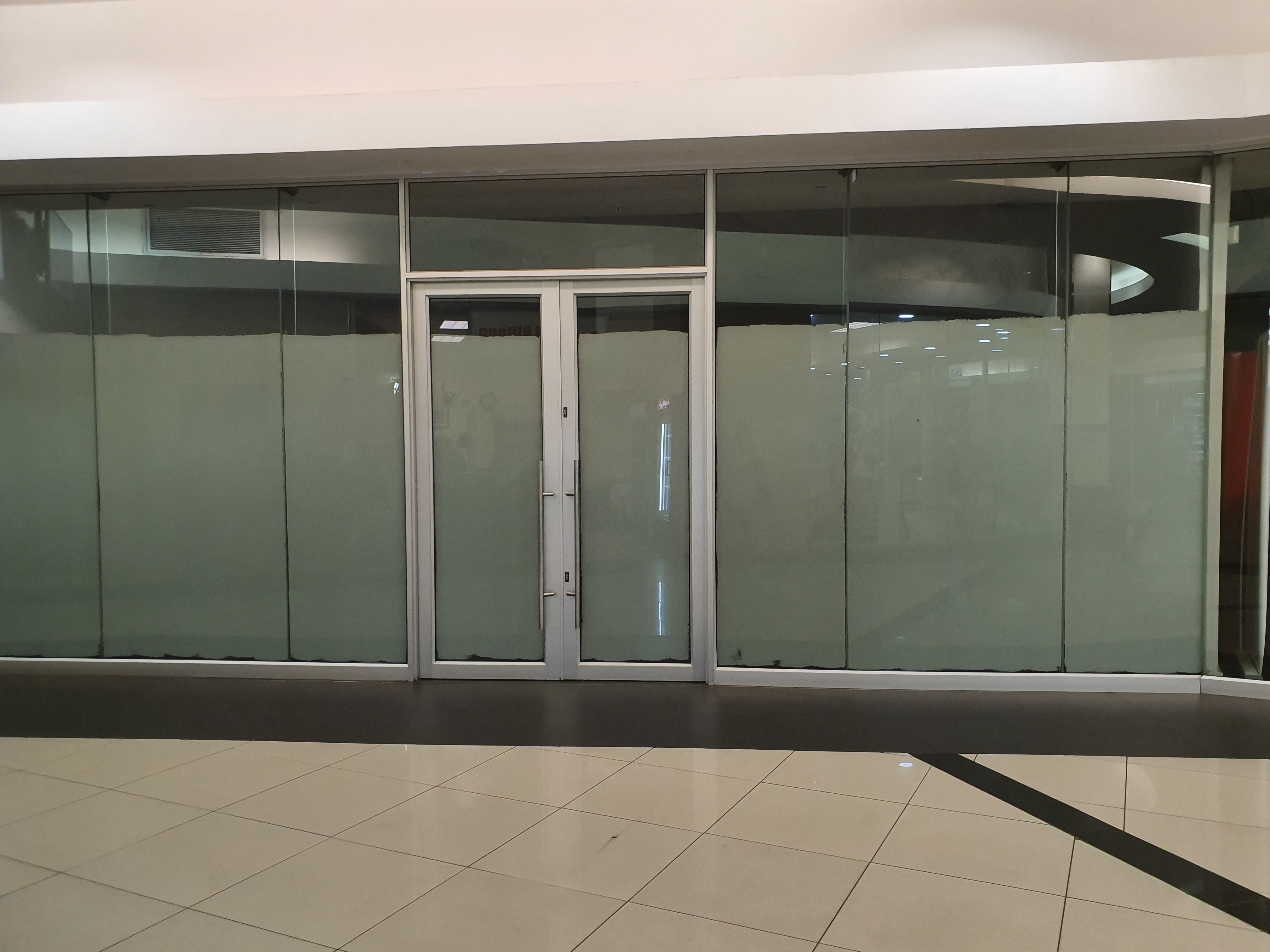 105m² Retail Shops to rent at Randburg Square Offices in Ferndale