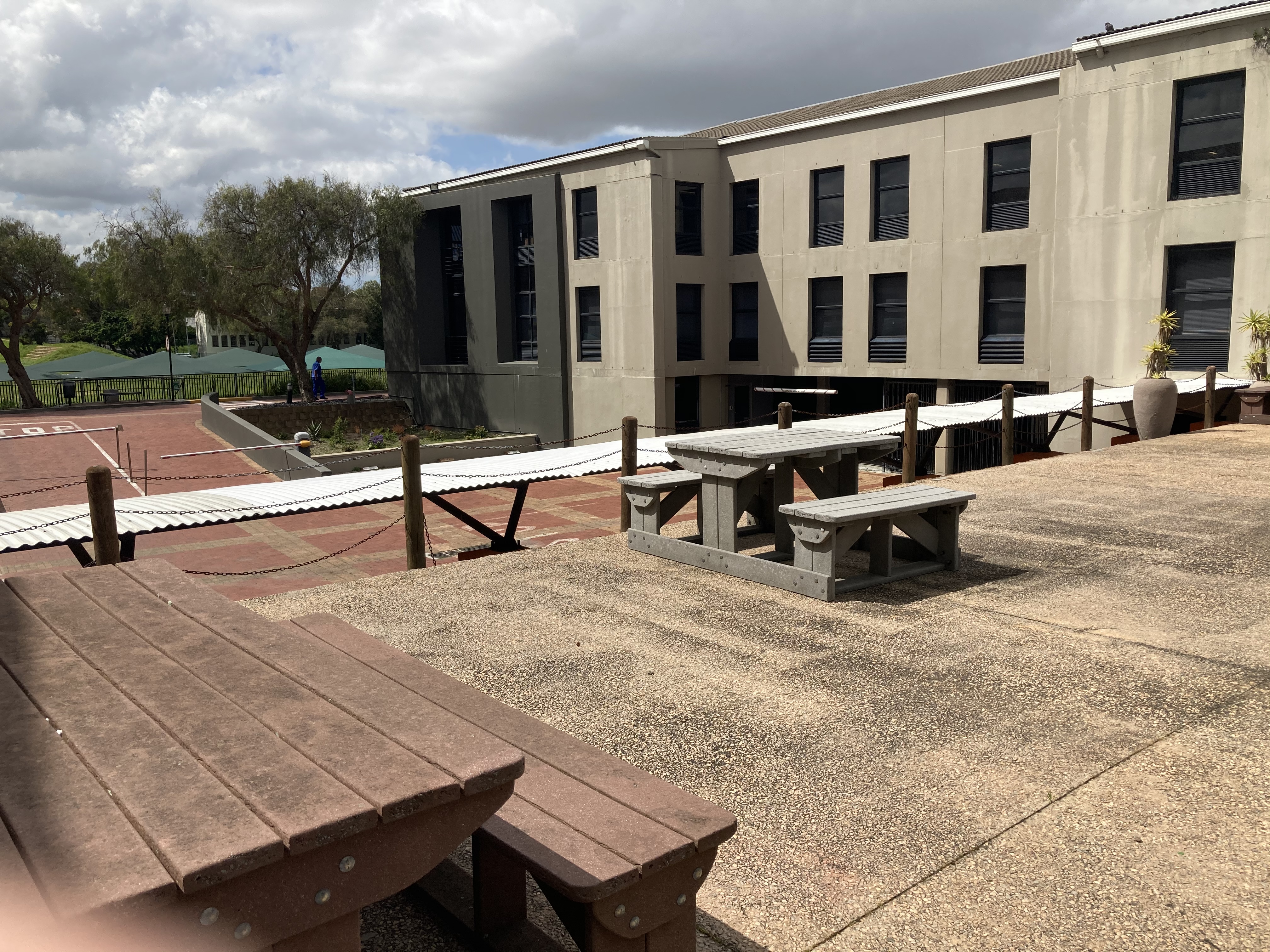 355m² Office Space to rent at River Park in Mowbray