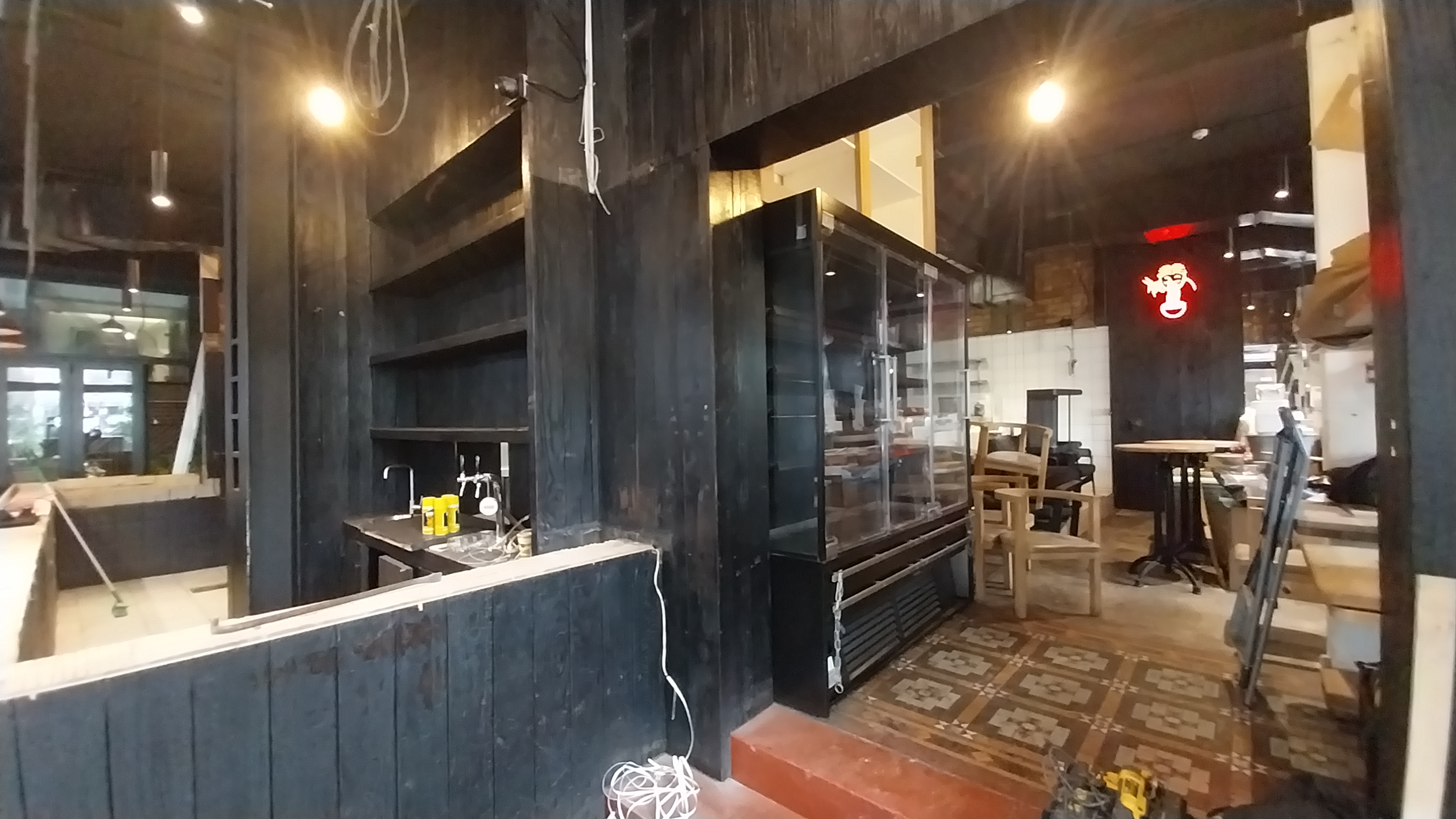 Retail Shops to rent at Speakers Corner - 31 Parliament Street in Cape Town CBD