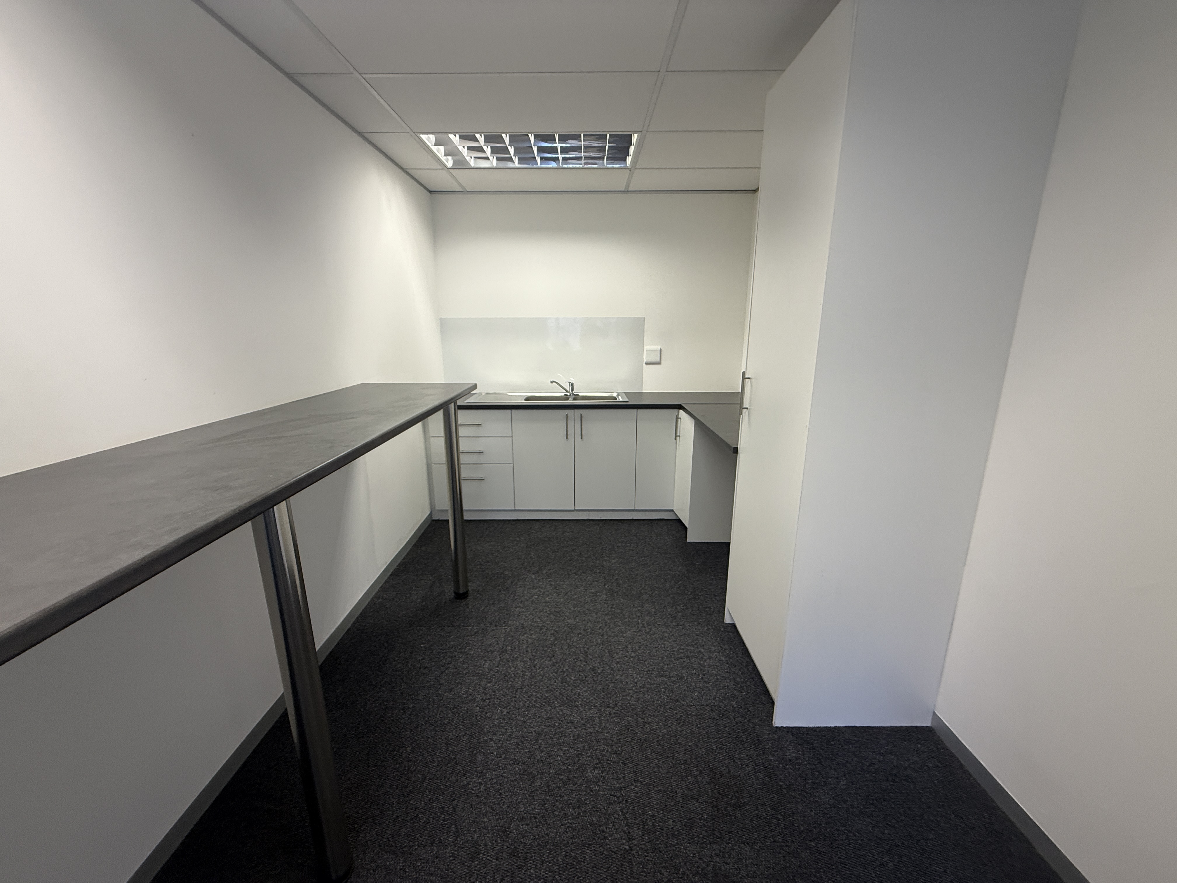 458m² Office Space to rent at Stadium On Main in Claremont