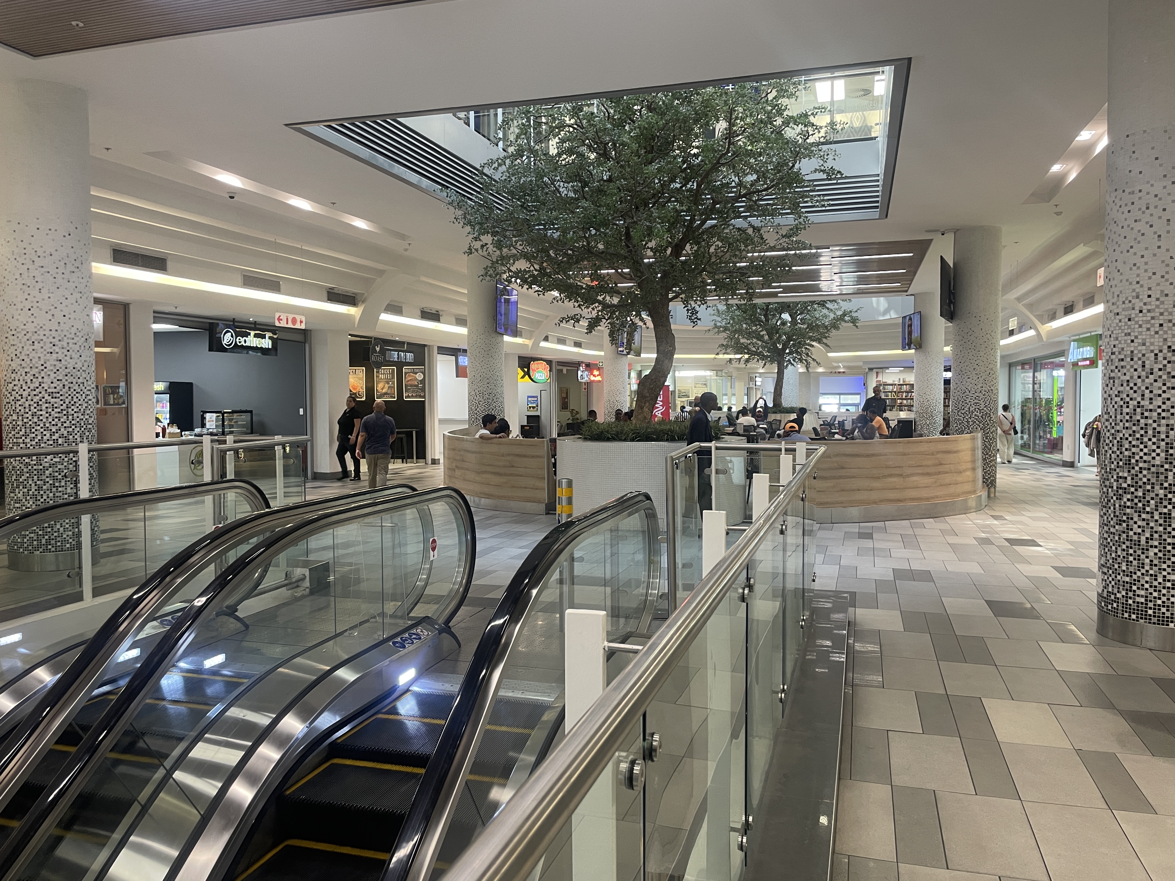 68m² Retail Shops to rent at Stadium On Main in Claremont