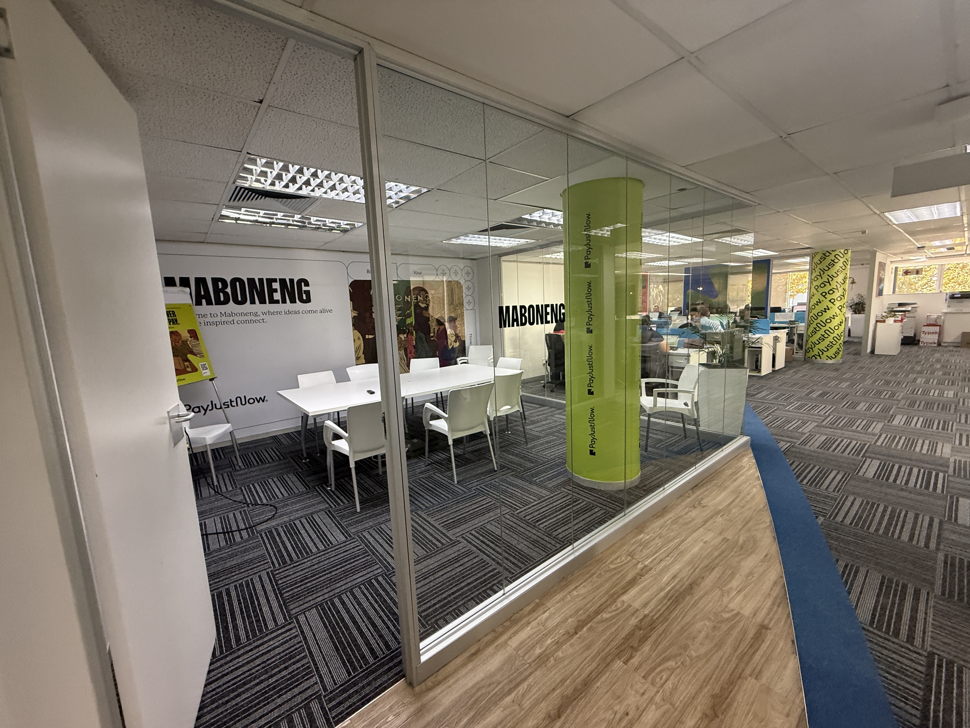 653m² Office Space to rent at Sunclare in Claremont