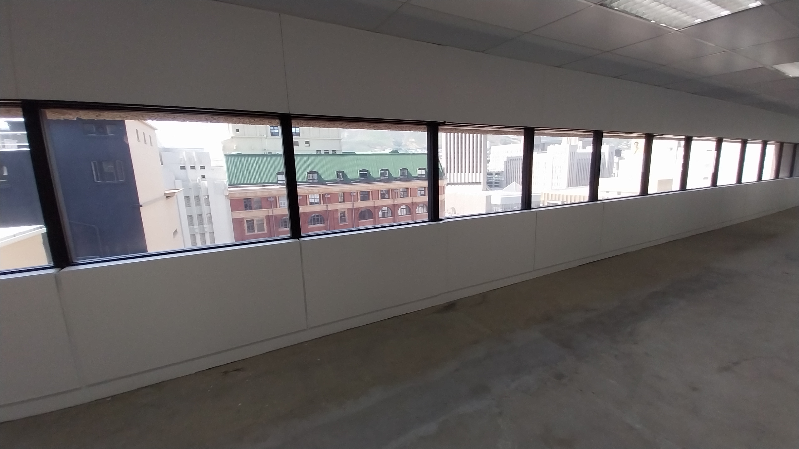 680m² Office Space to rent at The Box in Cape Town CBD
