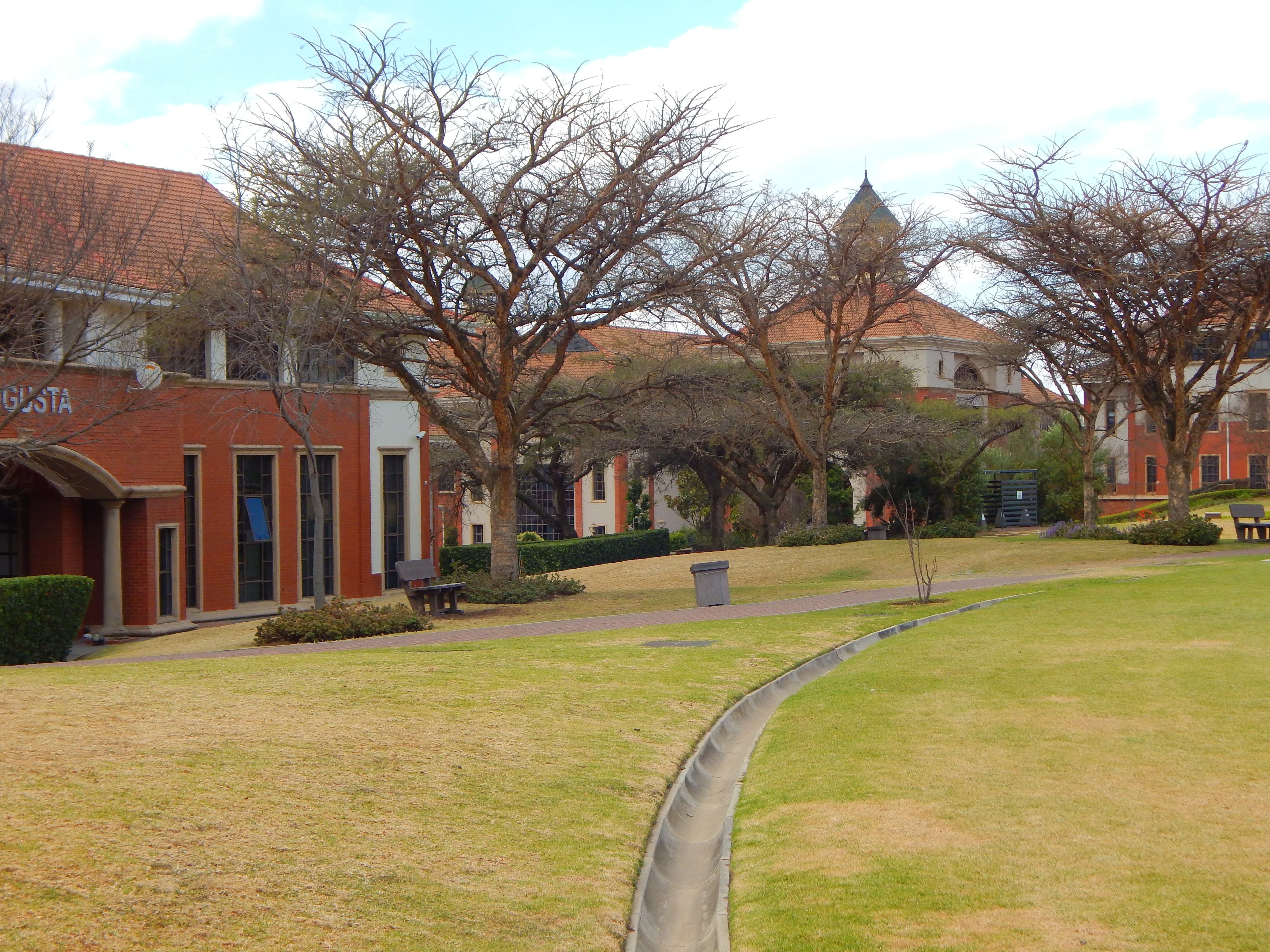 Office Space to rent at The Campus in Bryanston