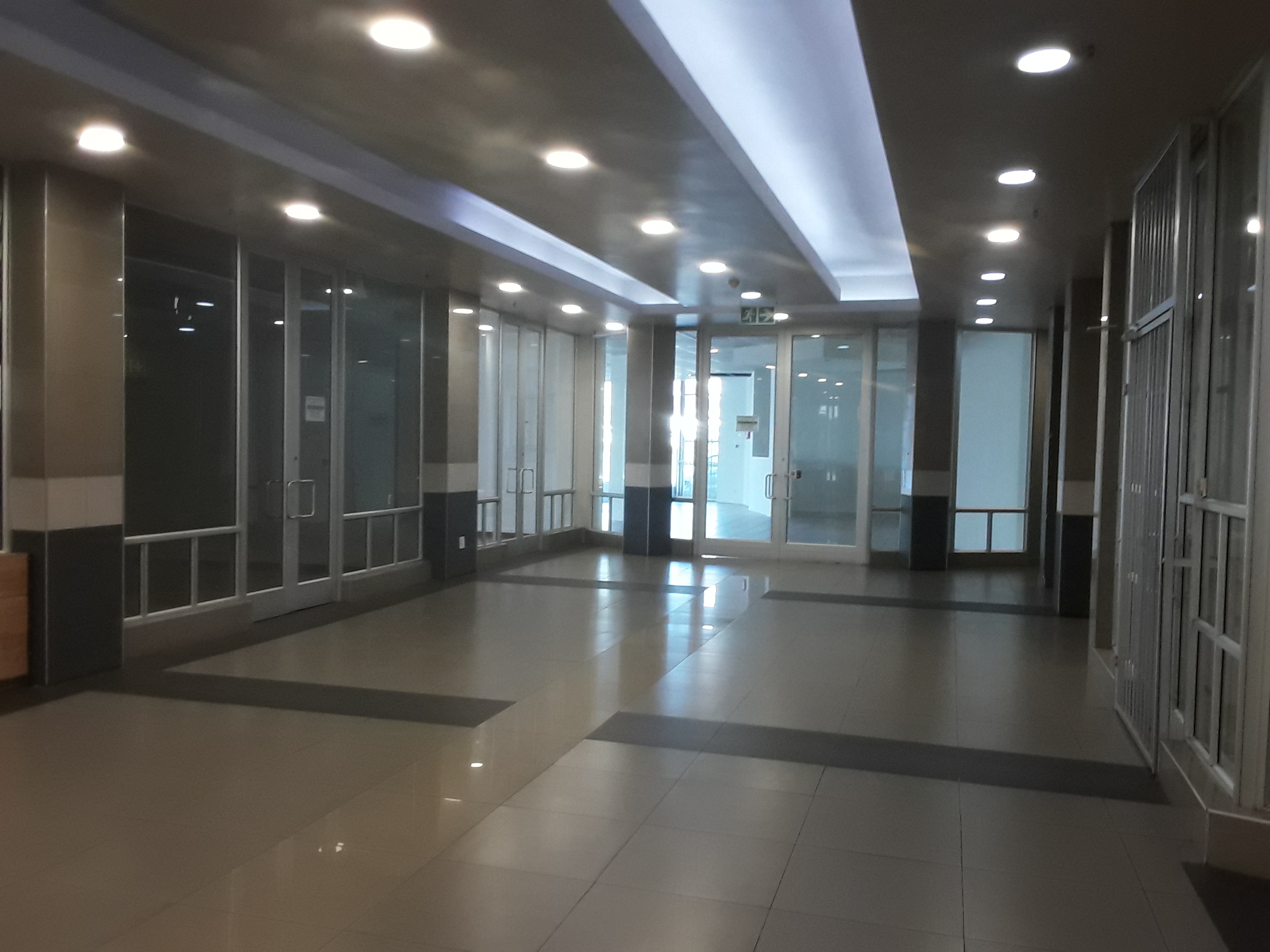 Retail Shops to rent at The Lancaster Centre in Craighall Park