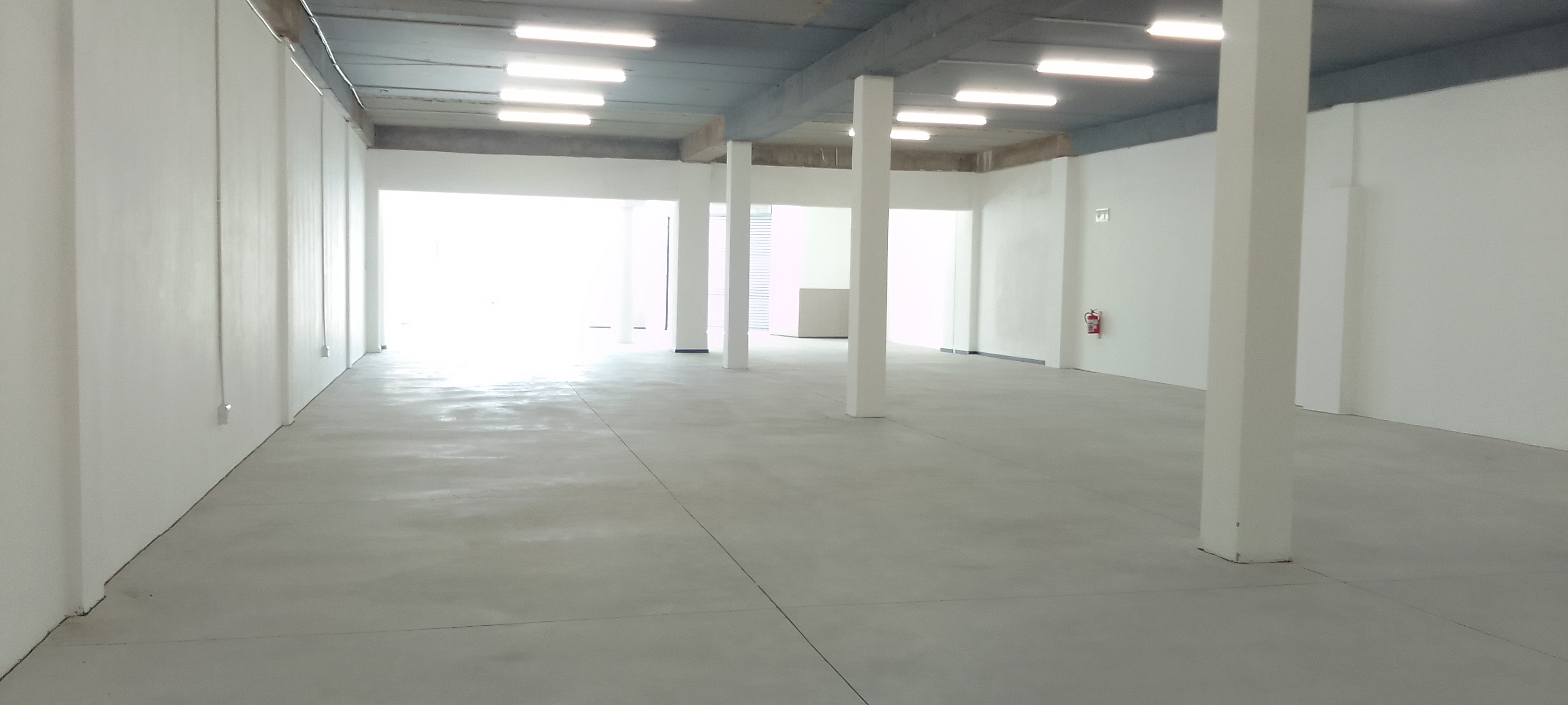 346m² Retail Shops to rent at The Link in Halfway House