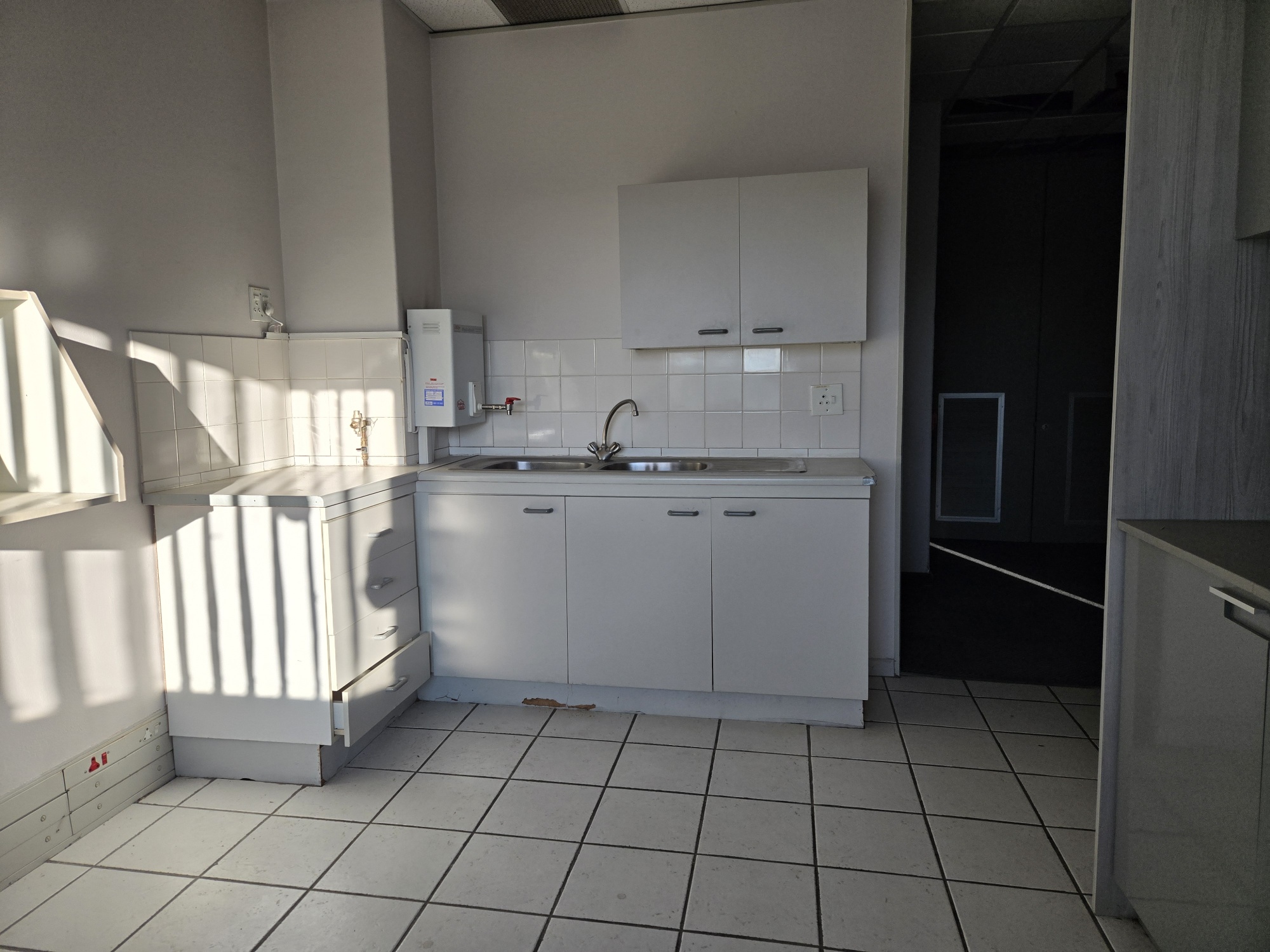 Office Space to rent at The Mall Offices in Rosebank JHB