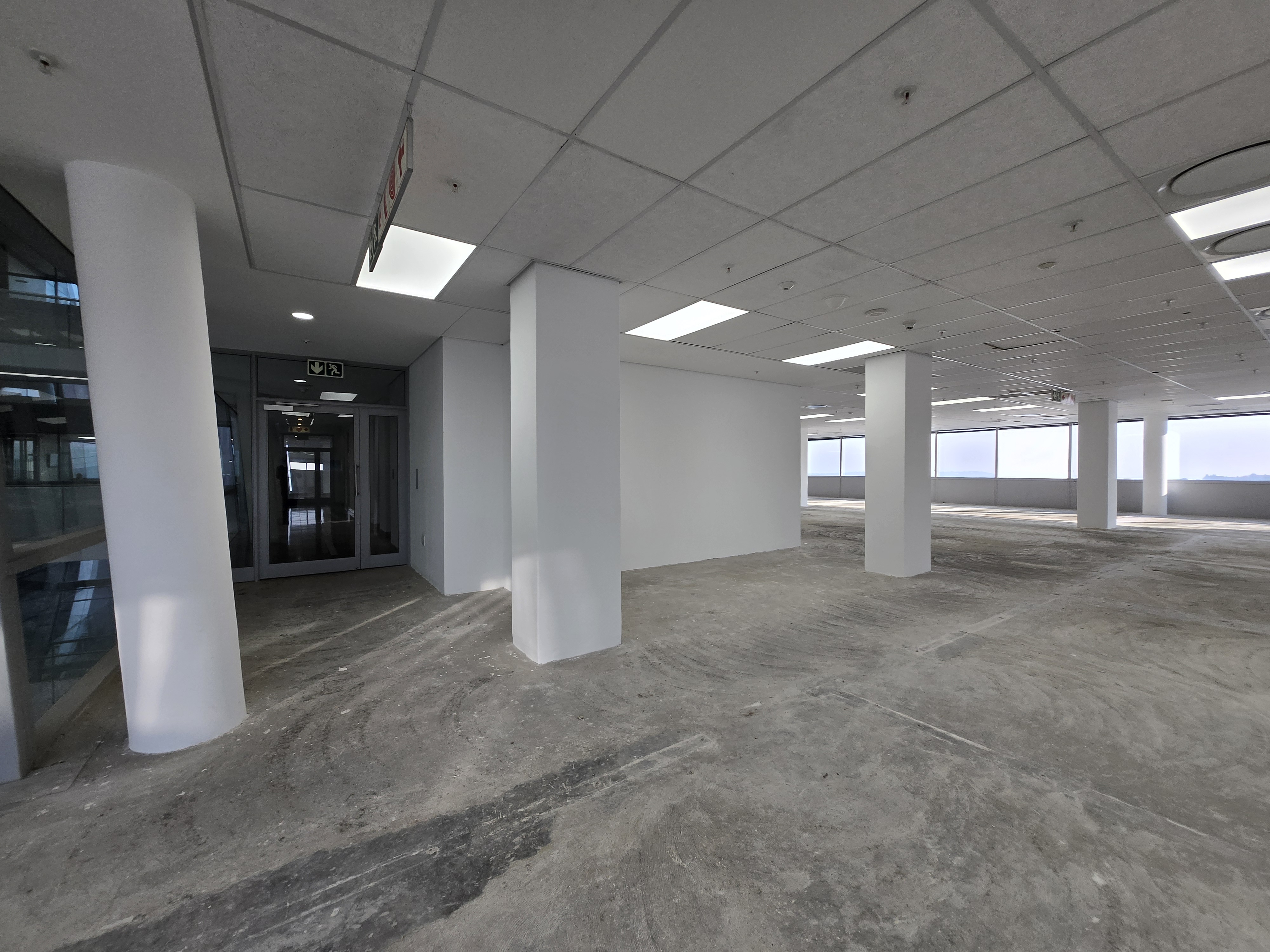 799m² Office Space to rent at The Towers in Sandton Central