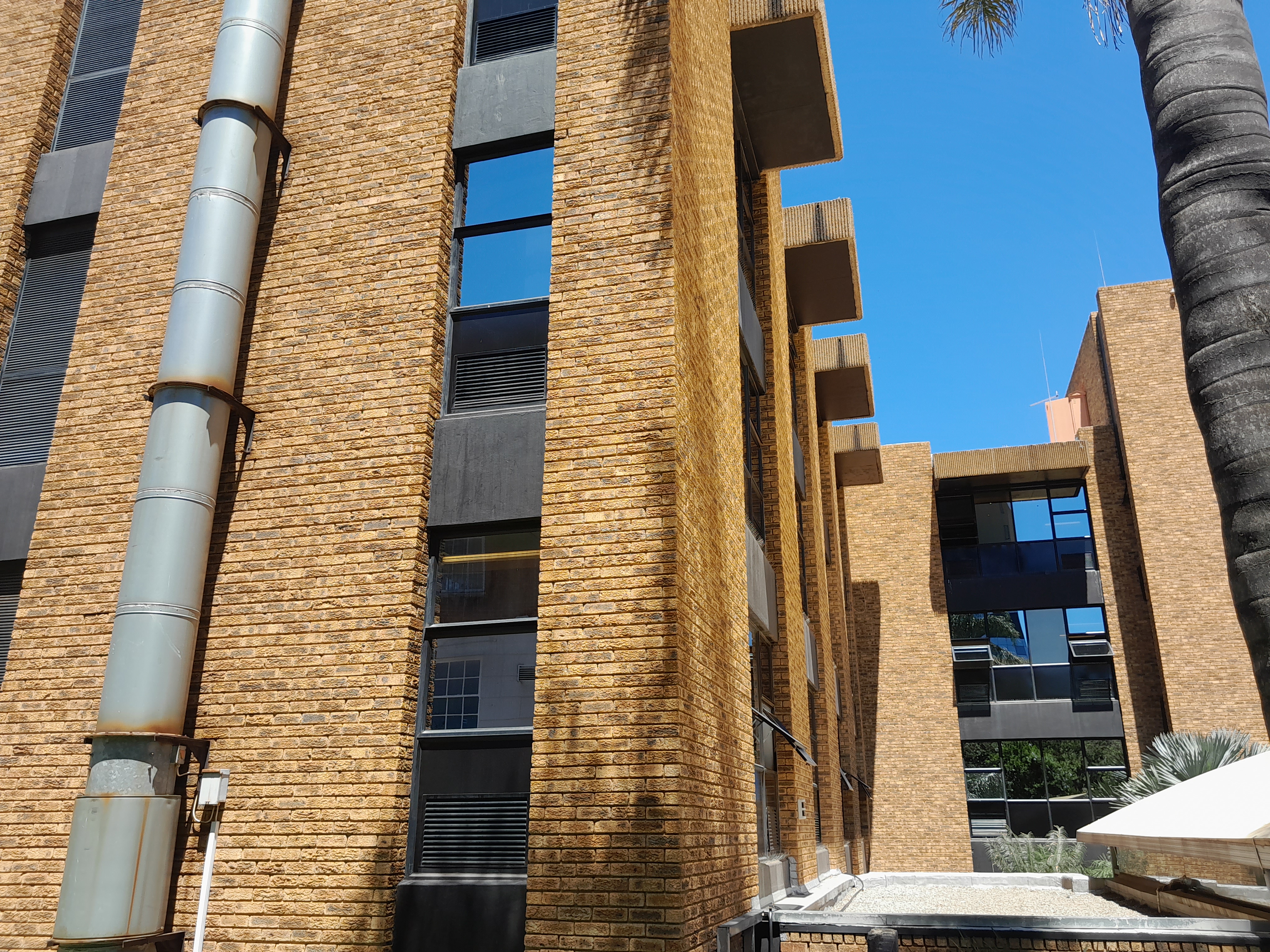 Office Space to rent at Travel House in Rosebank JHB