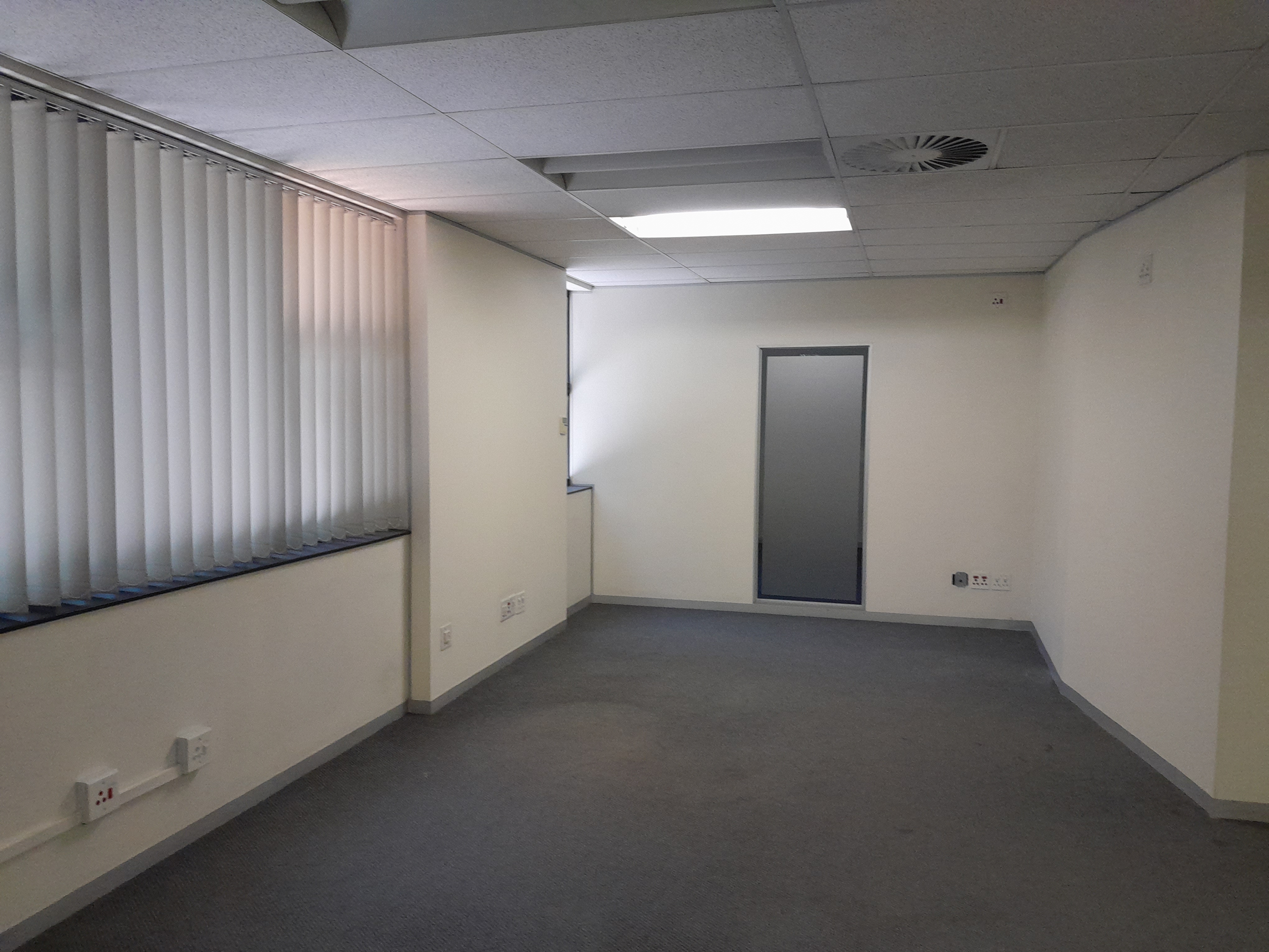 Office Space to rent at Travel House in Rosebank JHB