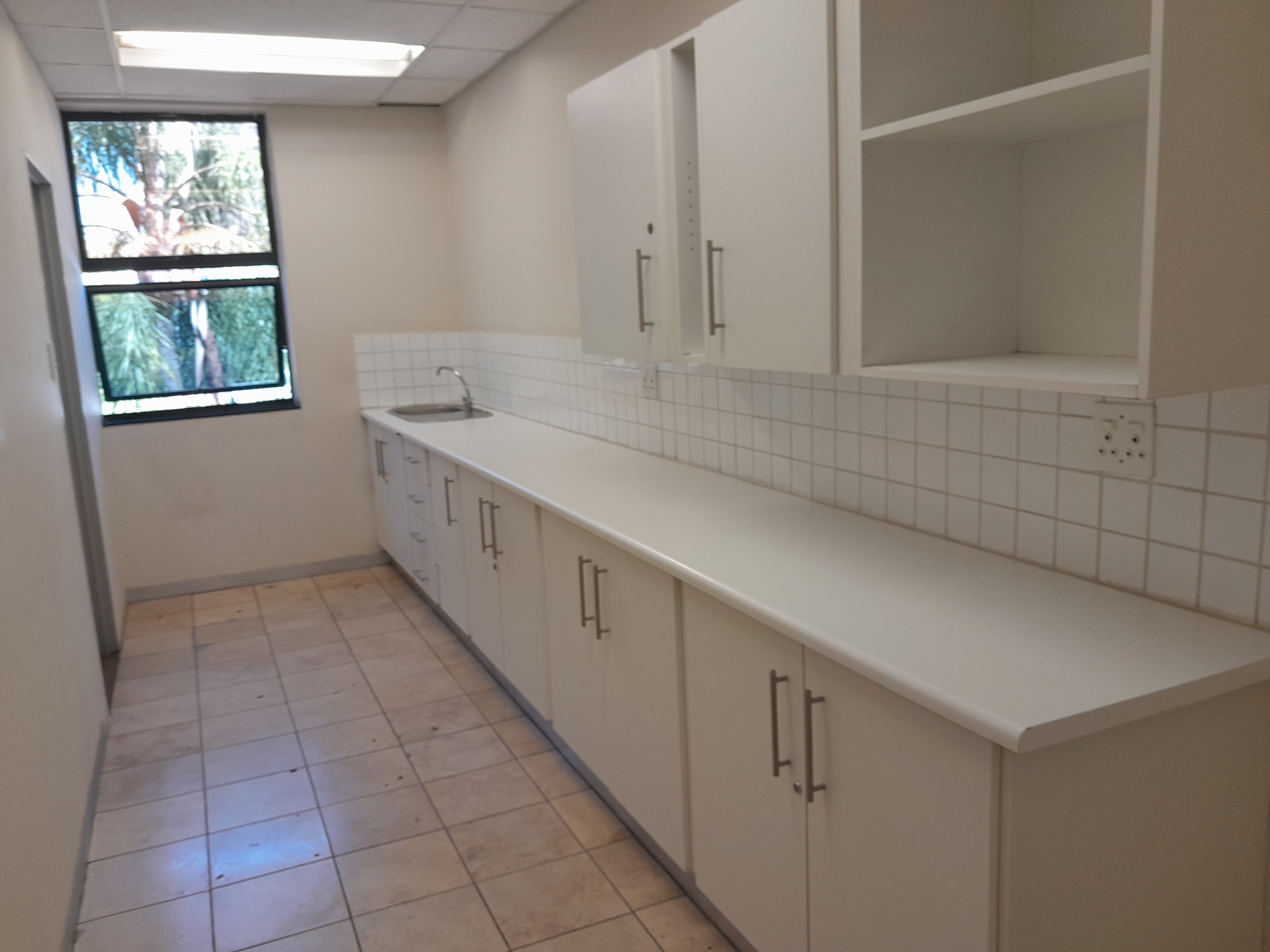 Office Space to rent at Travel House in Rosebank JHB