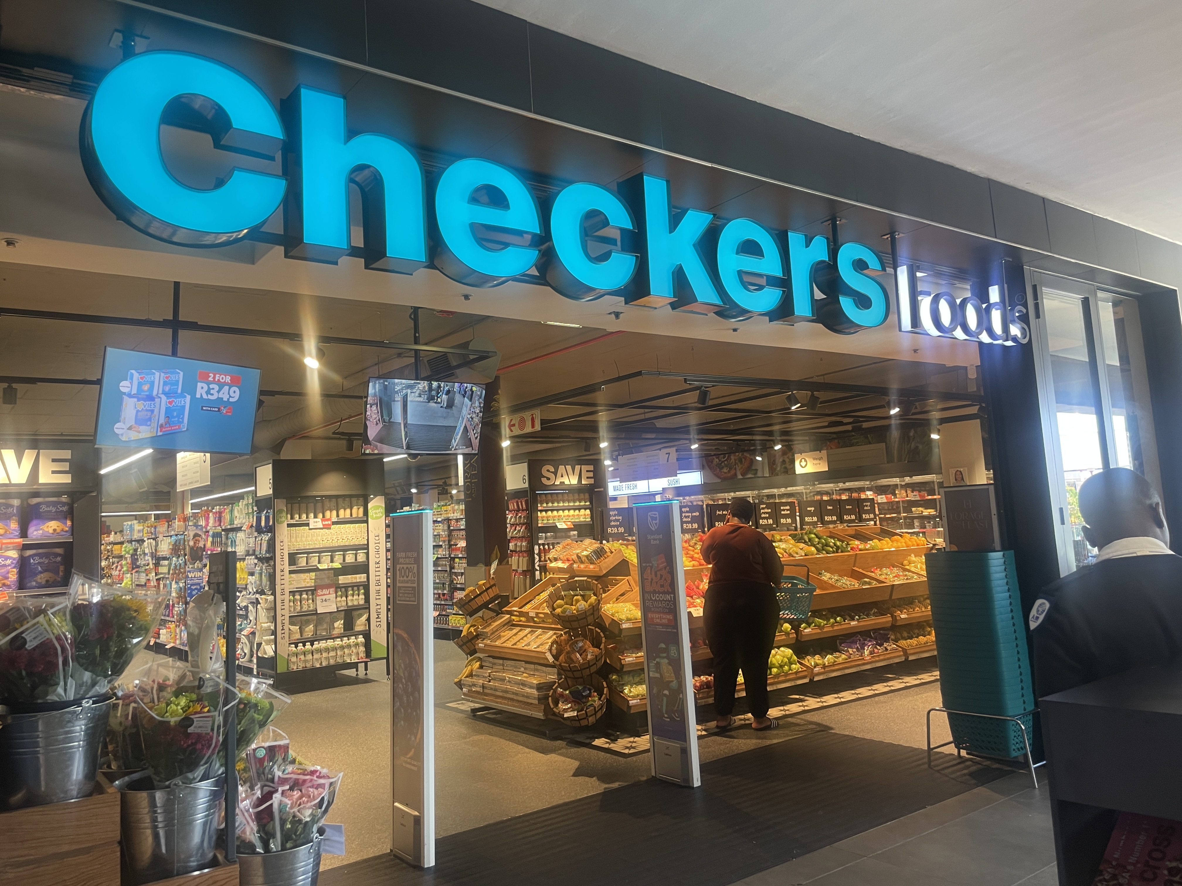 Retail Shops to rent at Westlake Lifestyle Centre in Westlake
