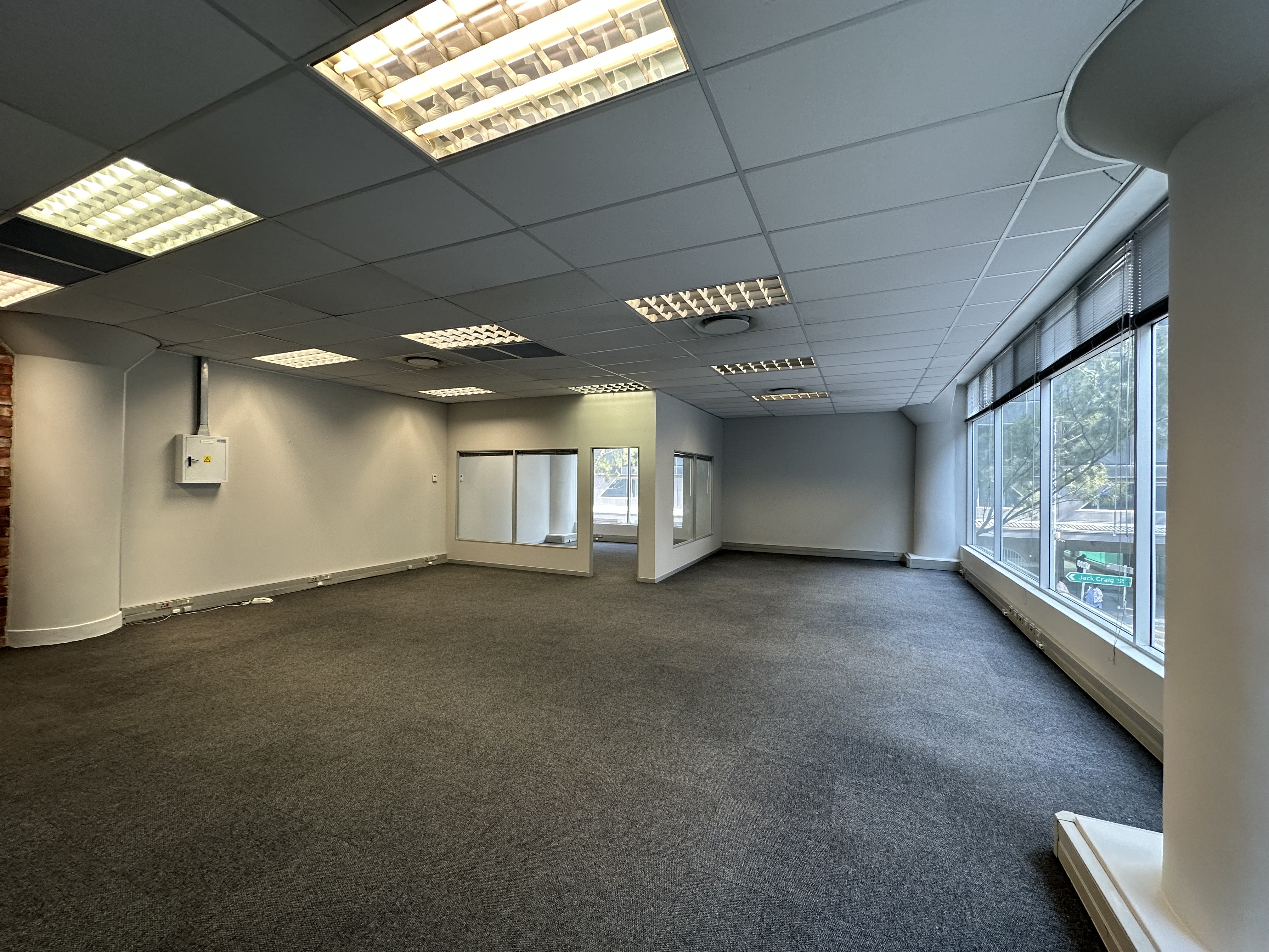 279m² Office Space to rent at 31 Martin Hammerschlag in Foreshore